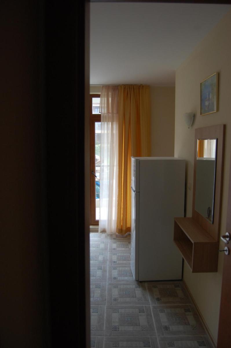 Photo 34