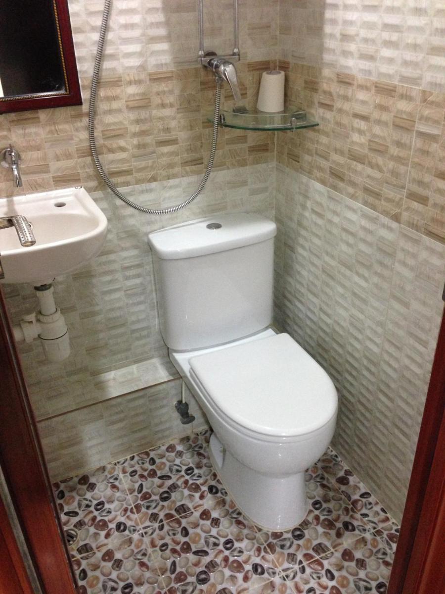 Canadian Hostel