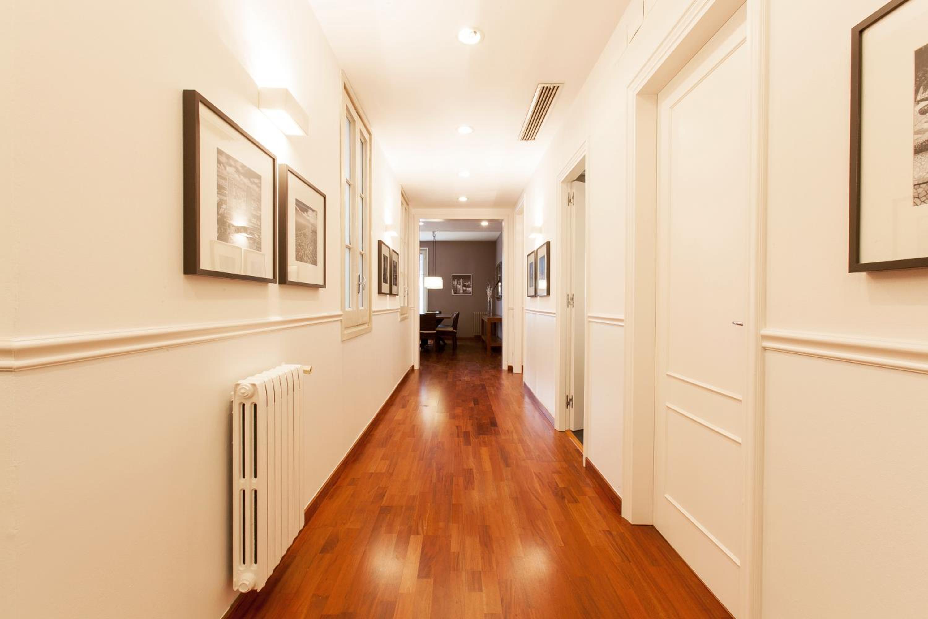 Serennia Apartamentos Ramblas - Plaça Catalunya