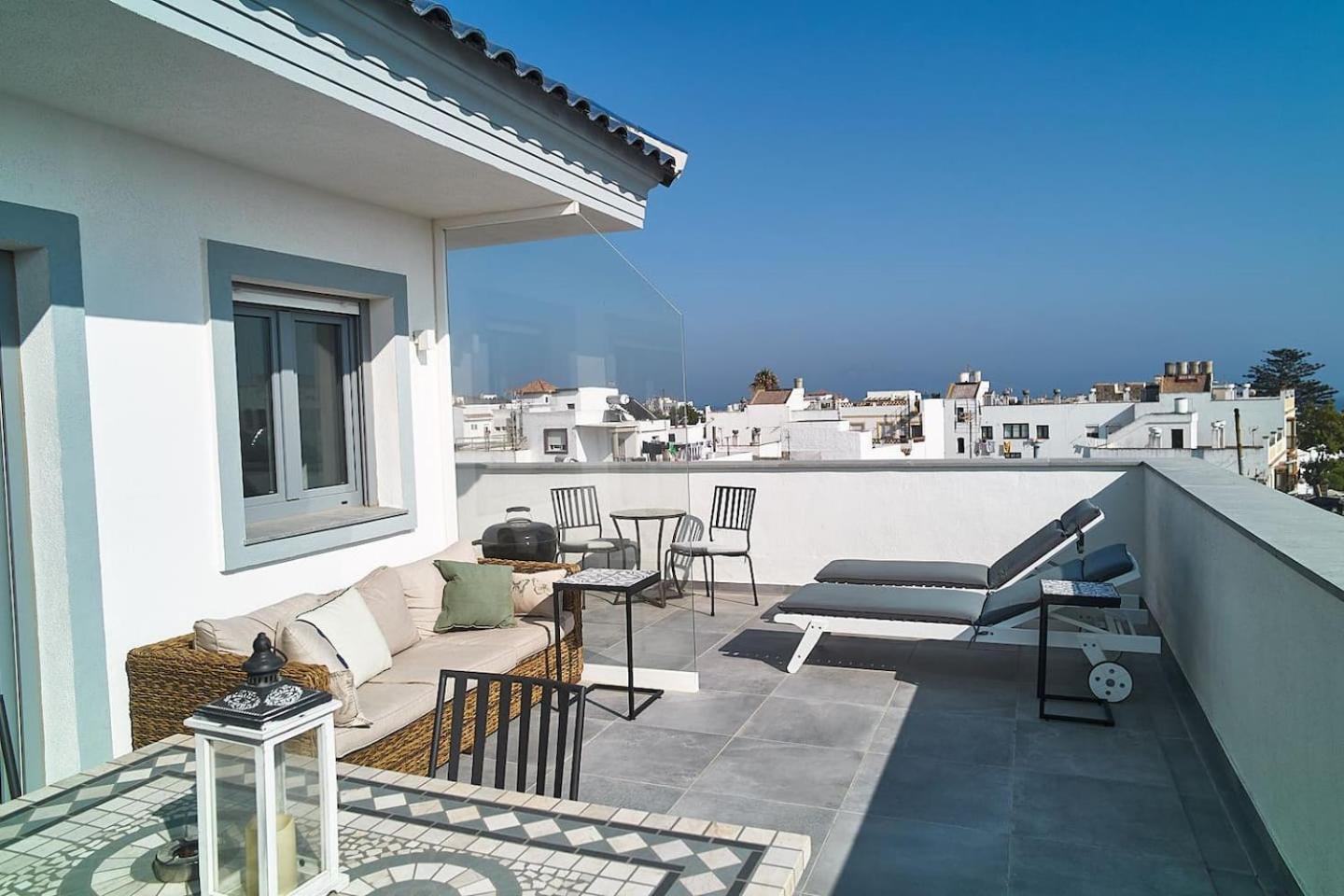 Fabulous Penthouse Downtown Tarifa, Maestro Apartments view 2