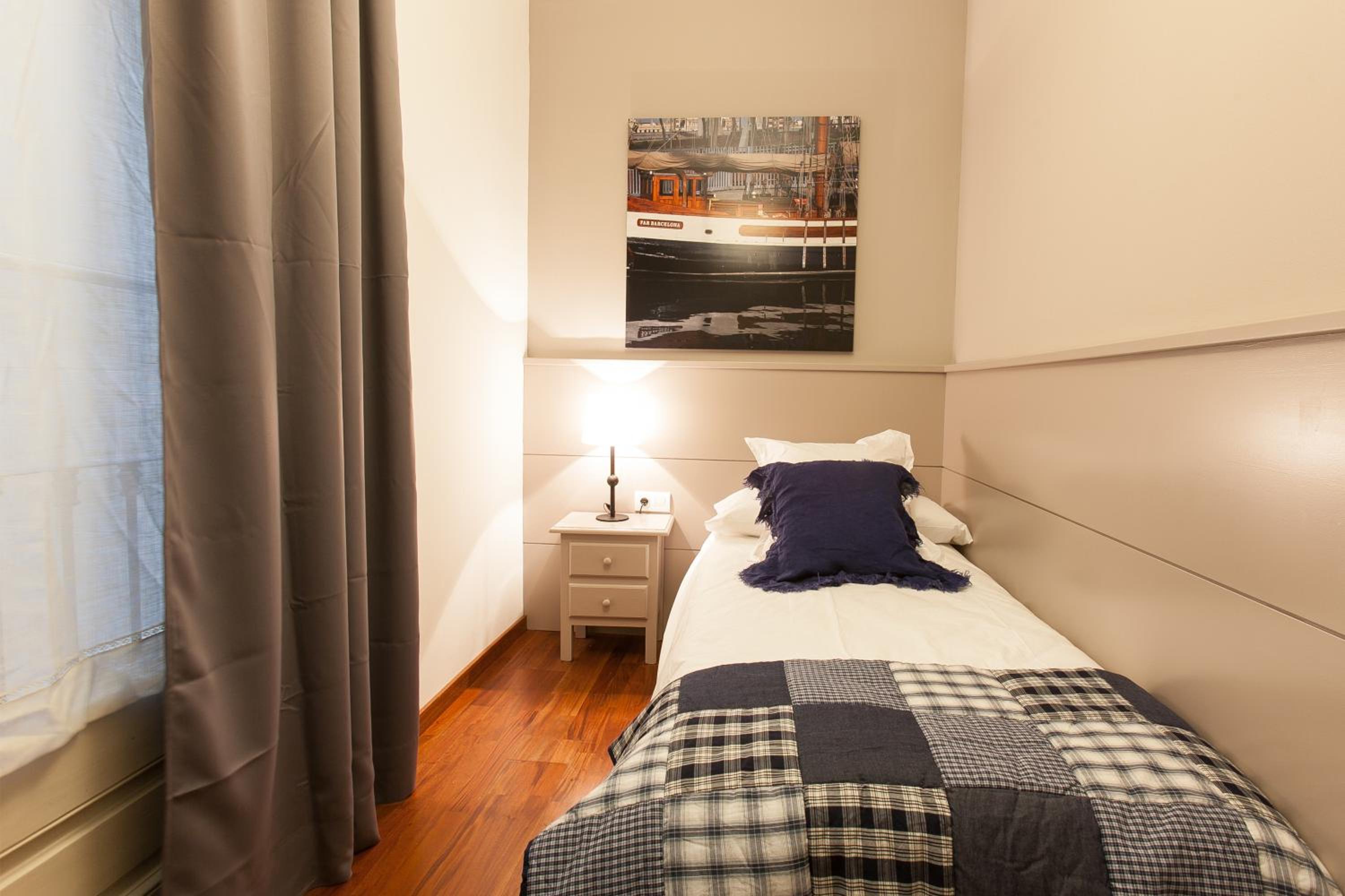 Serennia Apartamentos Ramblas - Plaça Catalunya