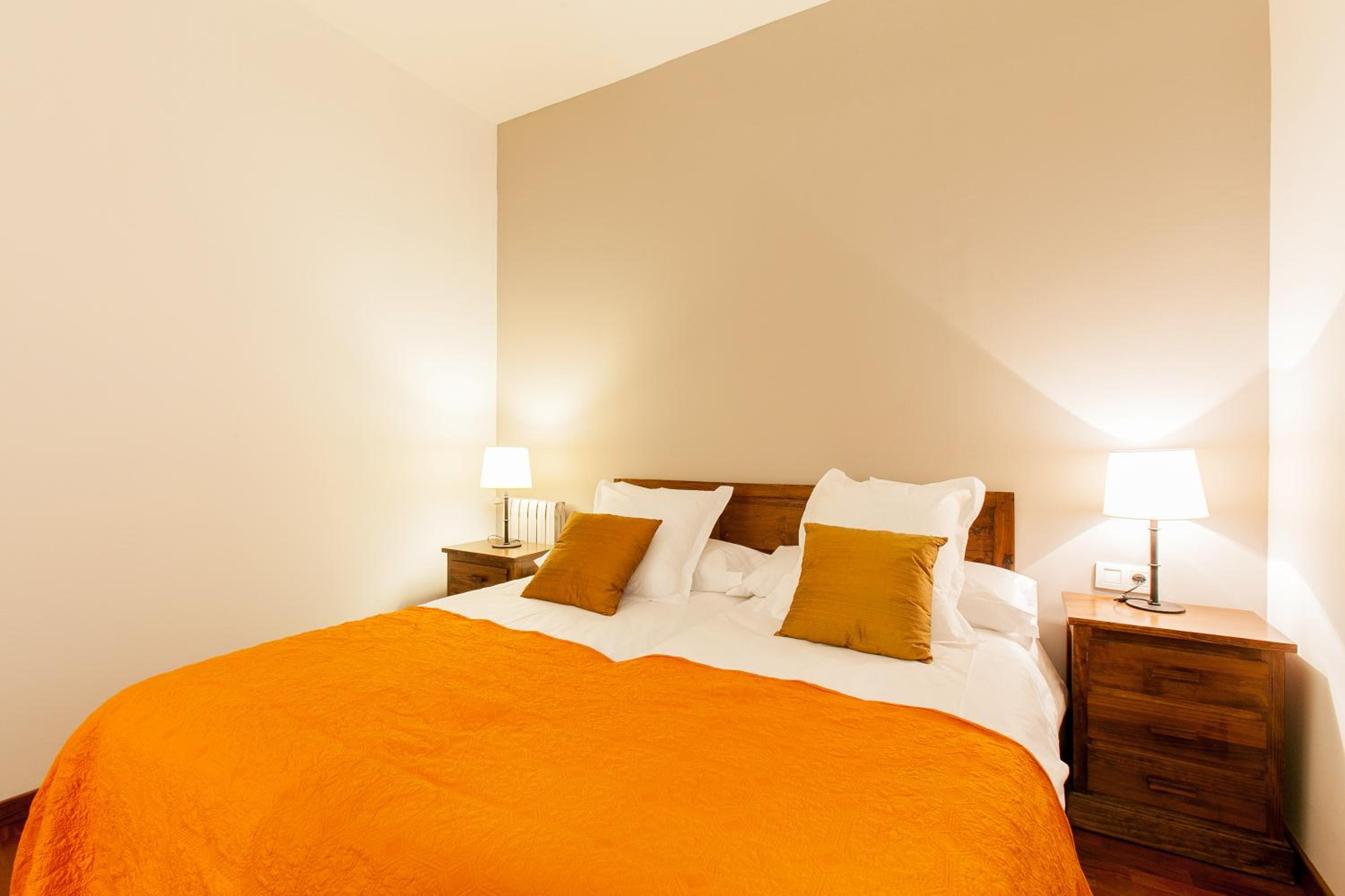 Serennia Apartamentos Ramblas - Plaça Catalunya
