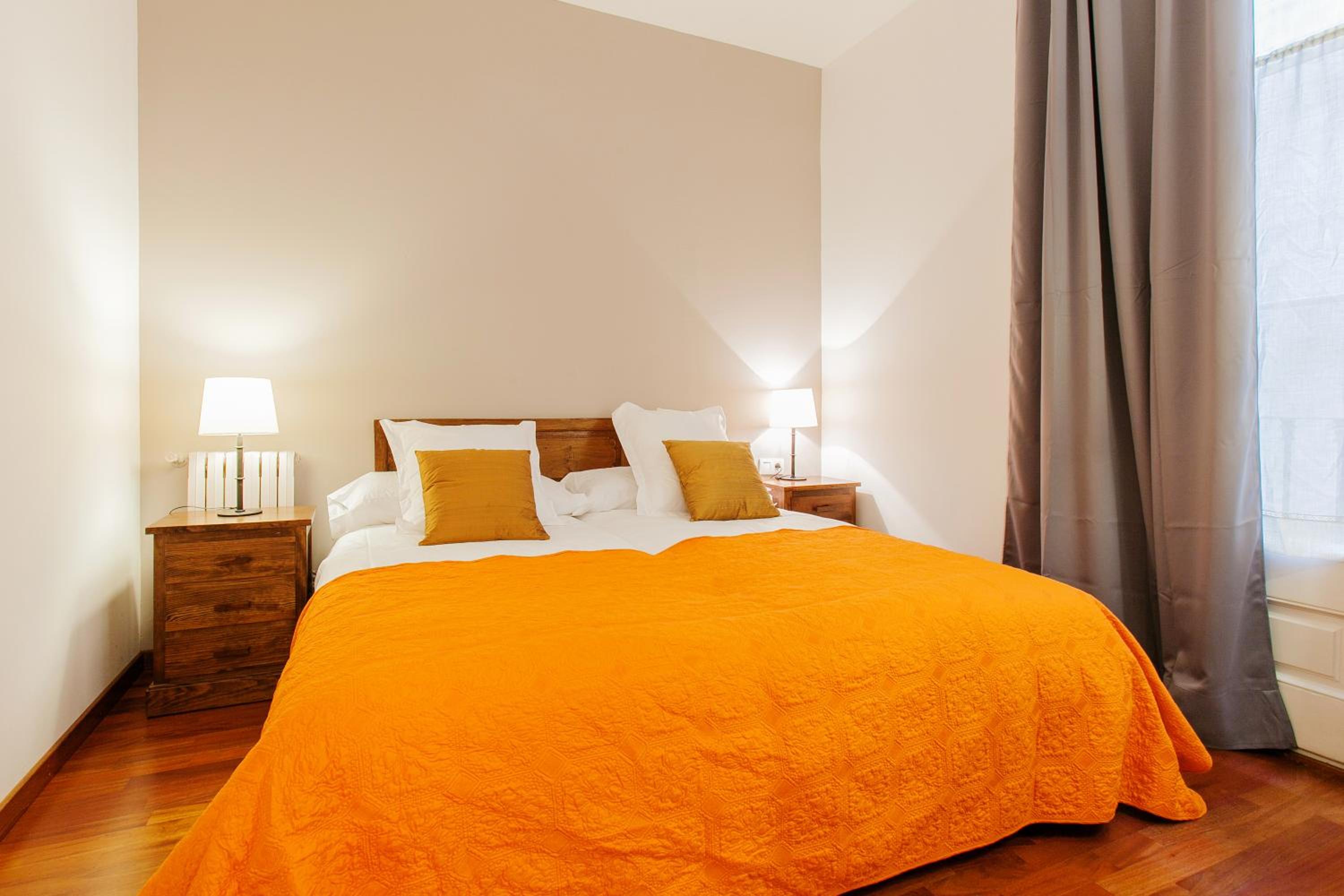 Serennia Apartamentos Ramblas - Plaça Catalunya