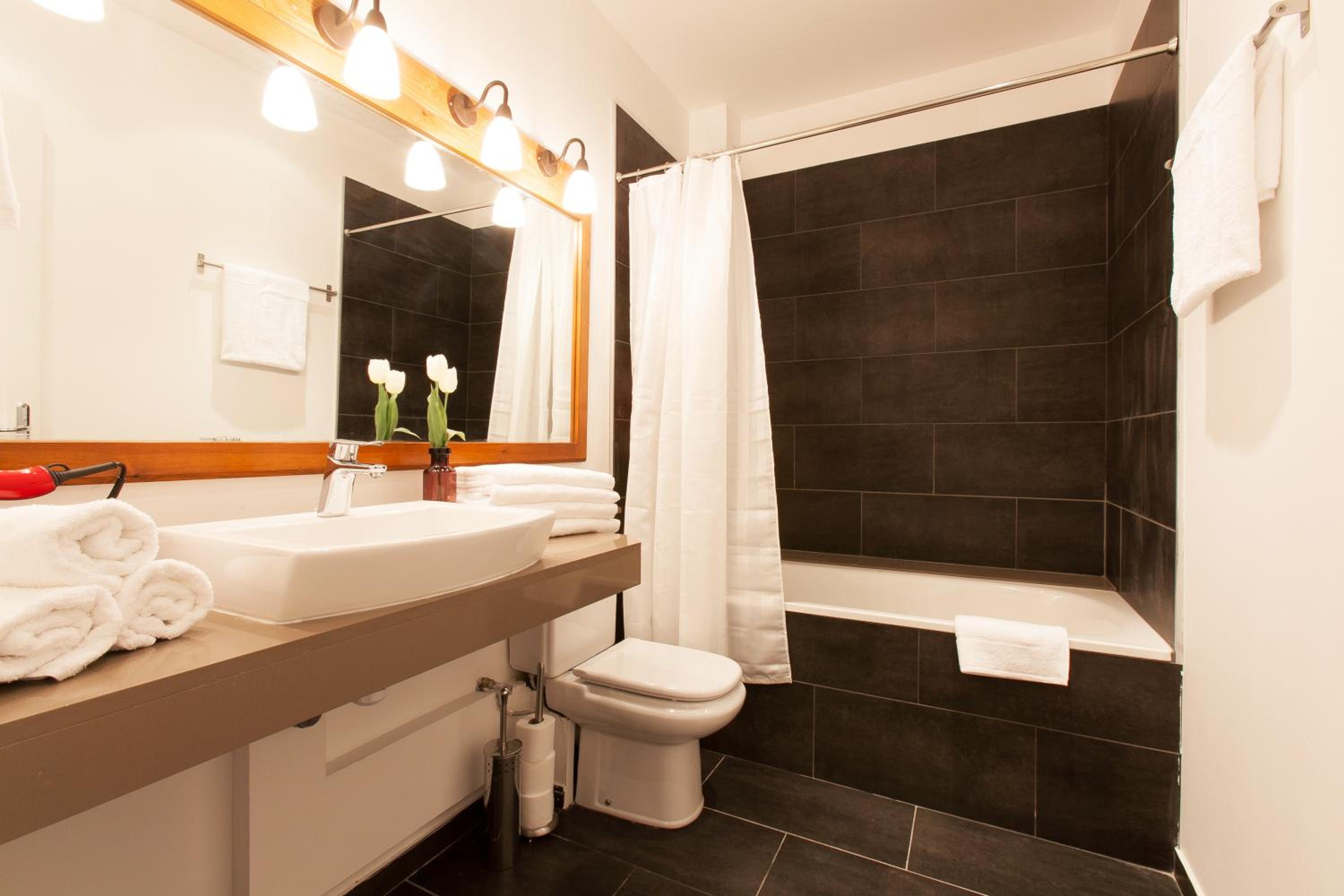 Serennia Apartamentos Ramblas - Plaça Catalunya