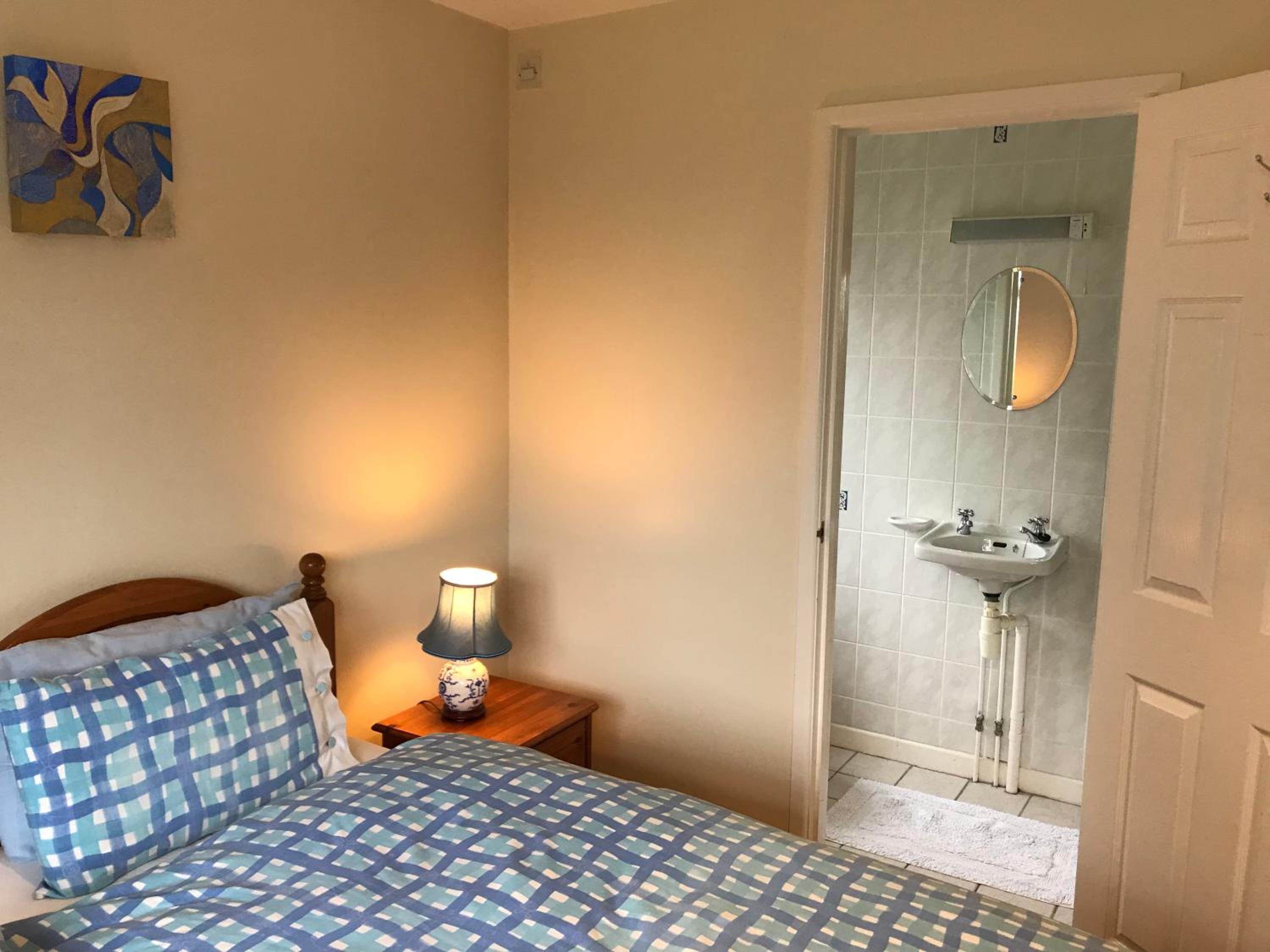 Barnfield Bed and Breakfast view 3