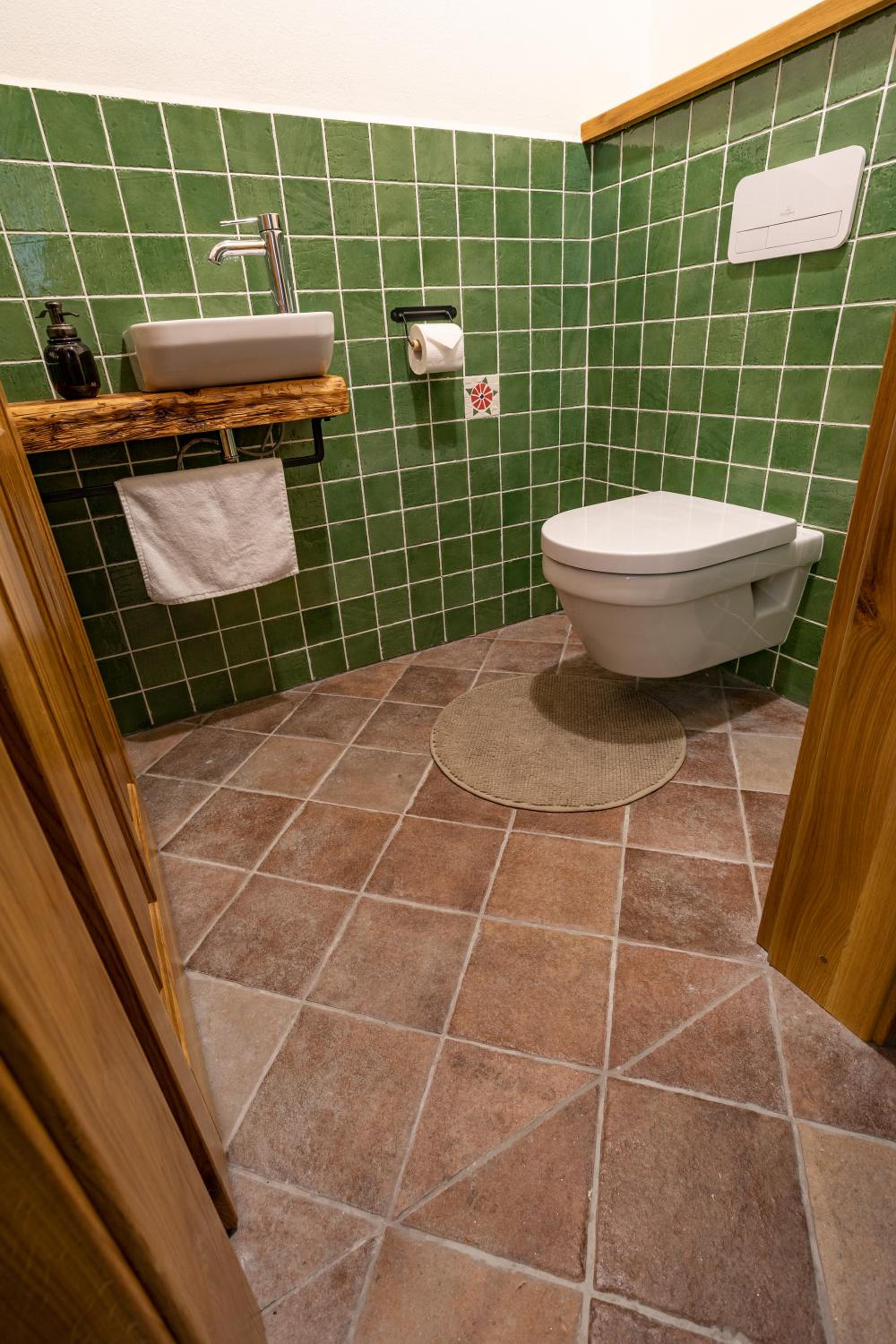 Photo 43