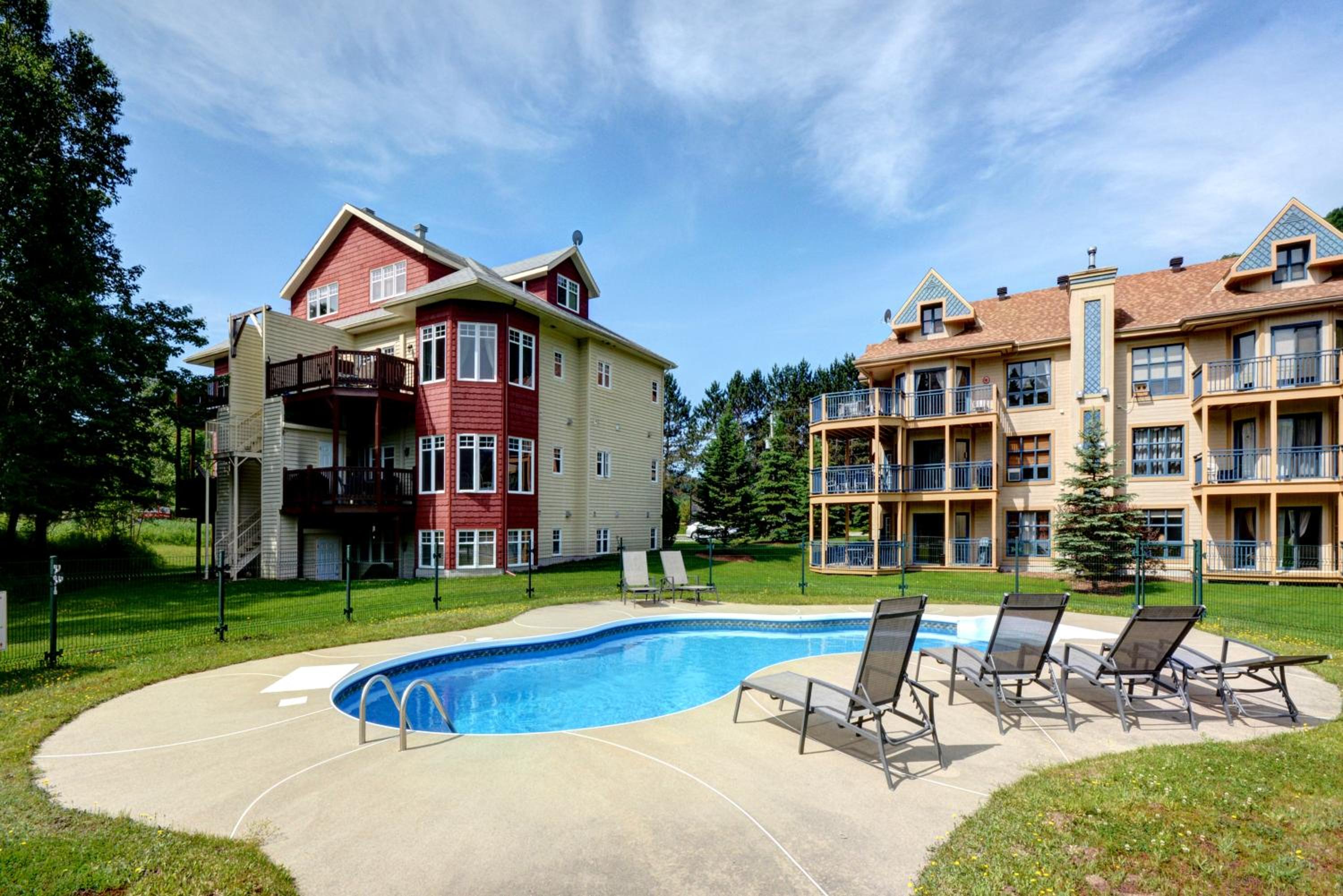 Condo Jardins du Village Mont-Tremblant