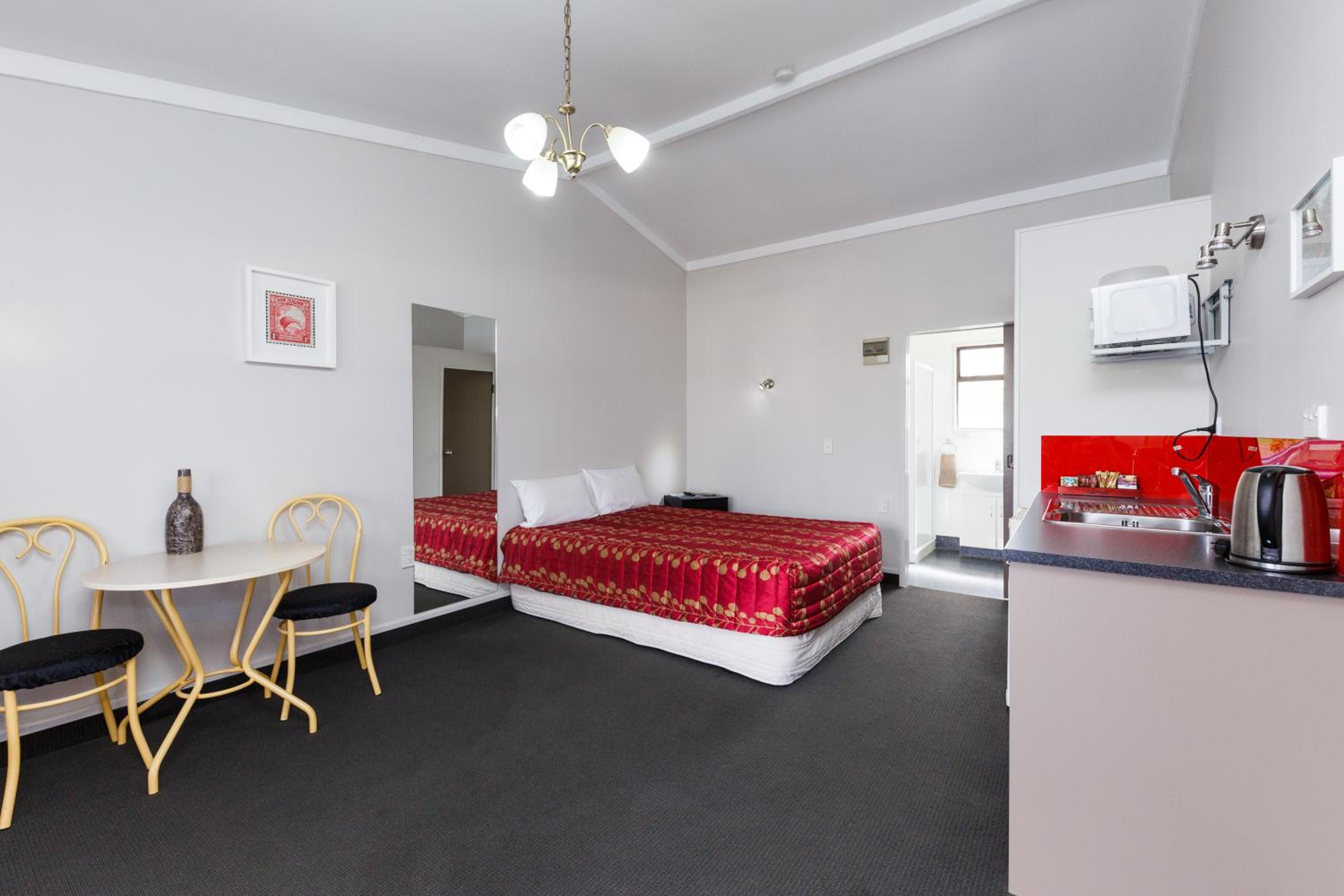 Manfeild Park Motel