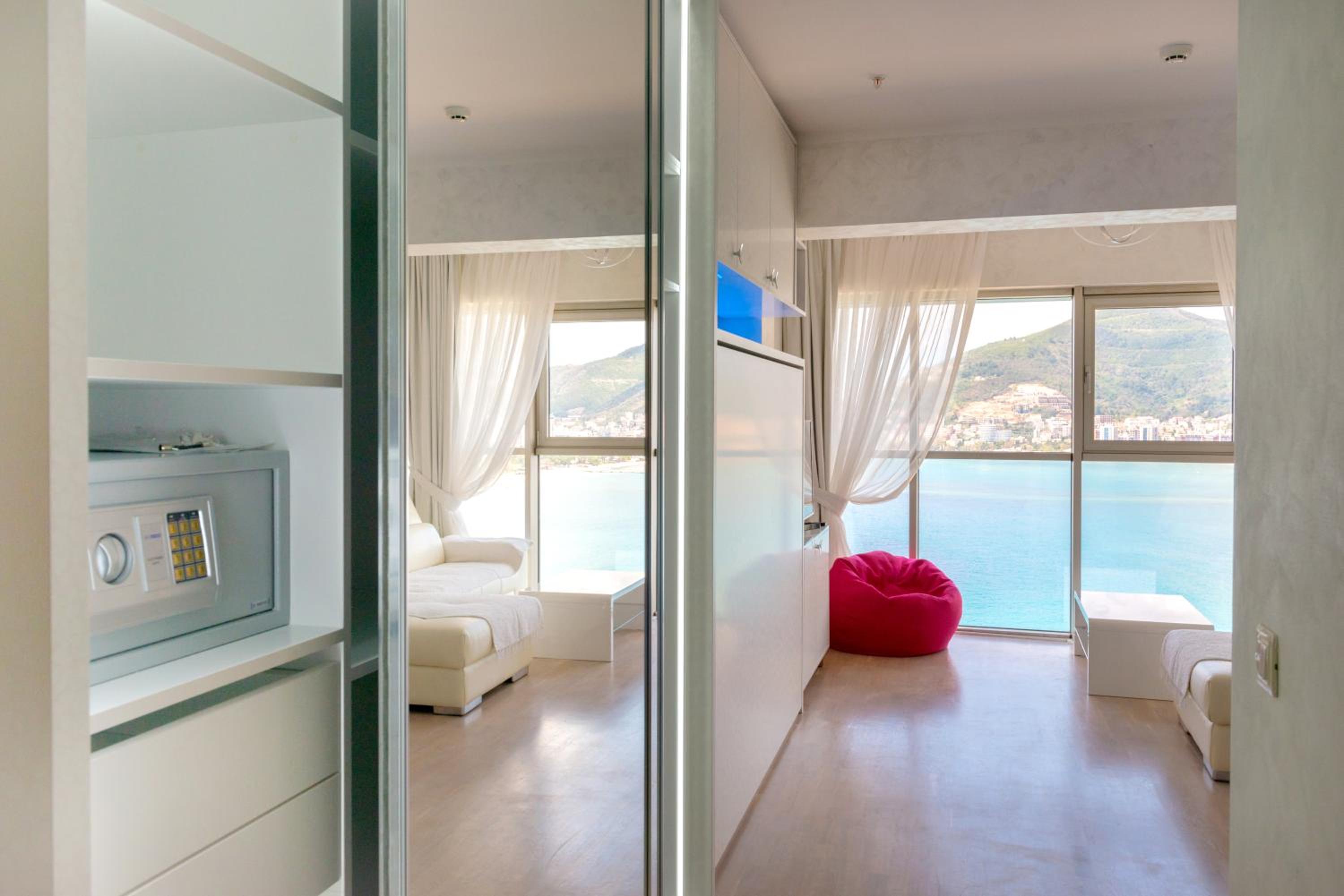 Harmonia Panorama Apartments