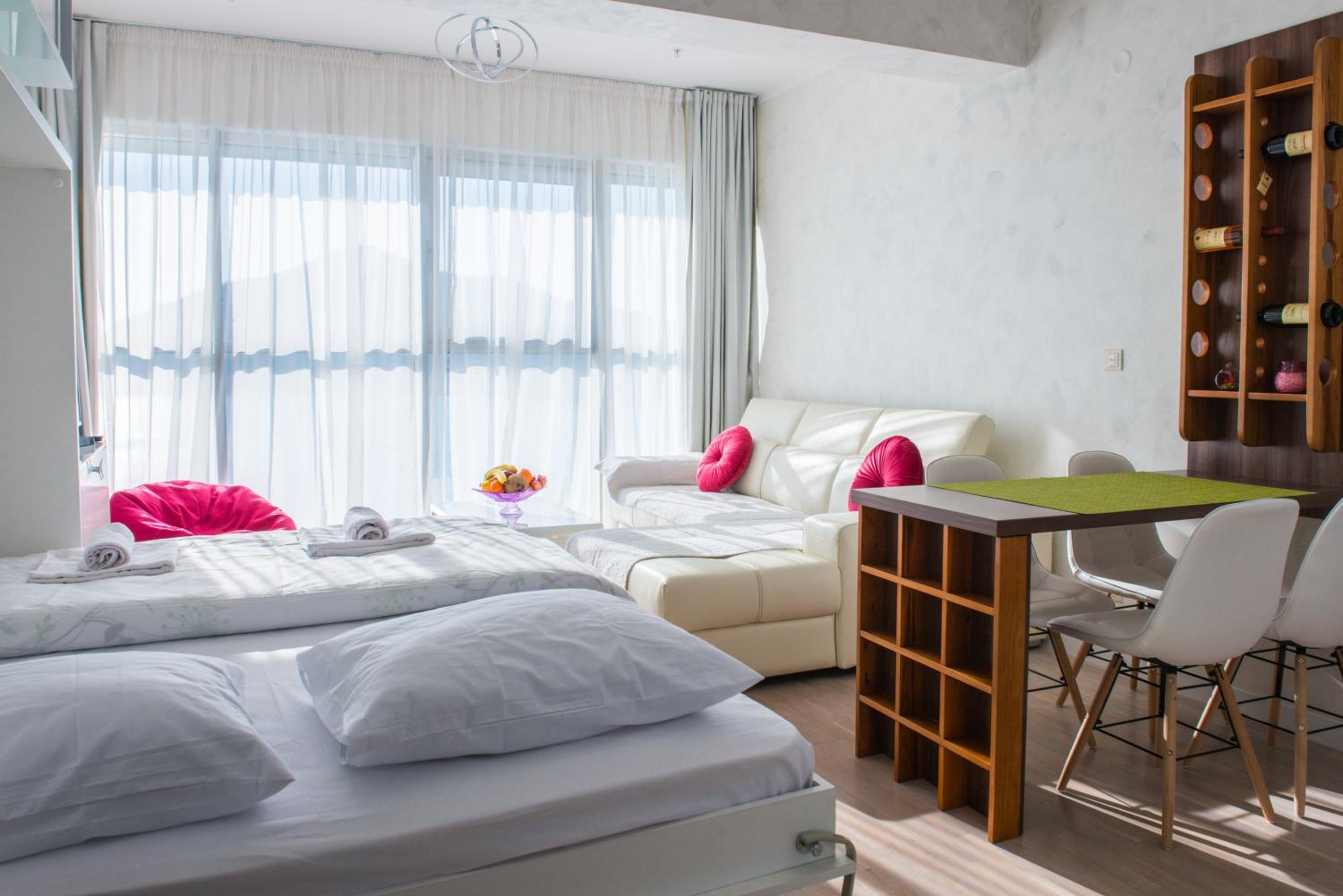 Harmonia Panorama Apartments