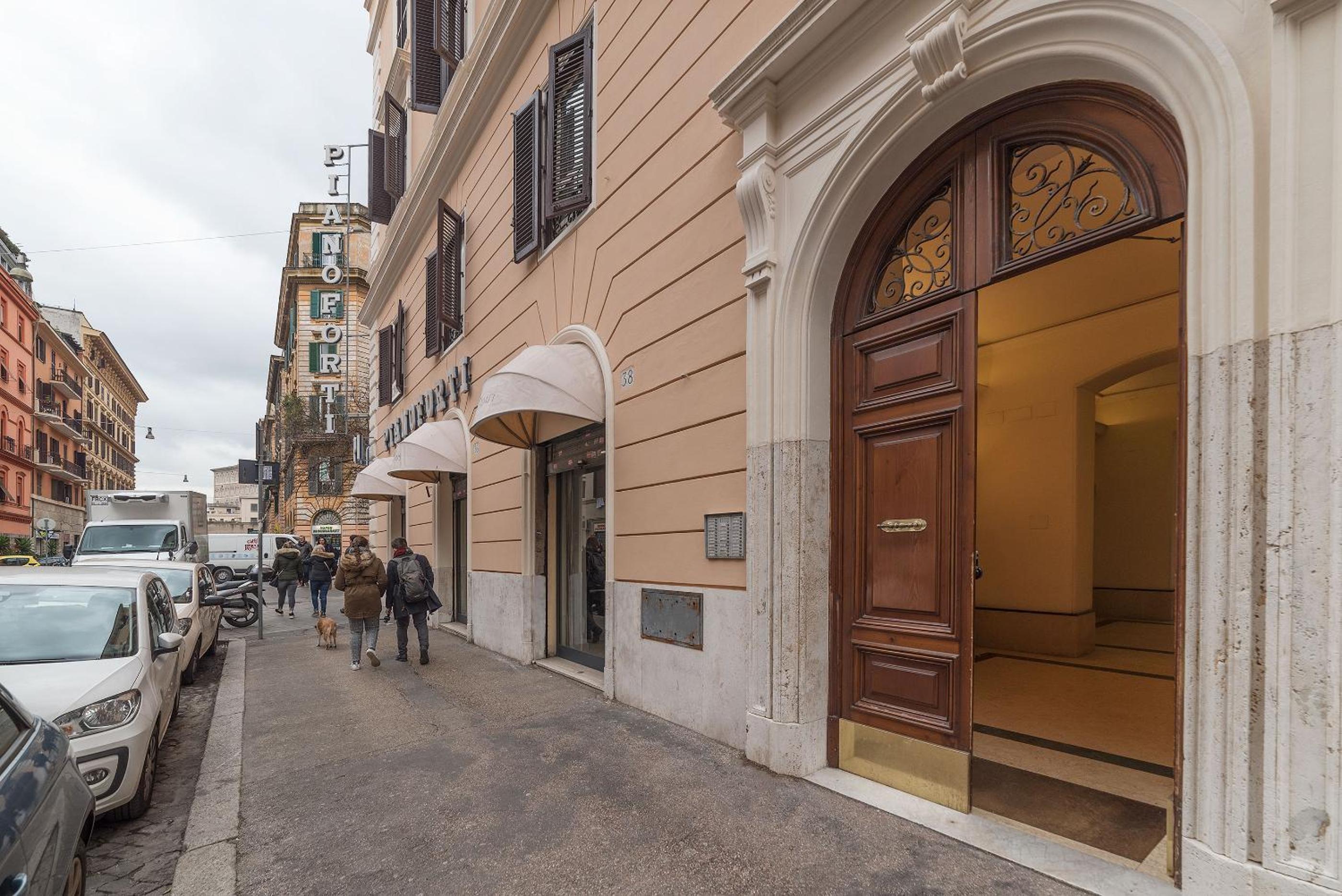 Vatican Luxury Terrace photo 1