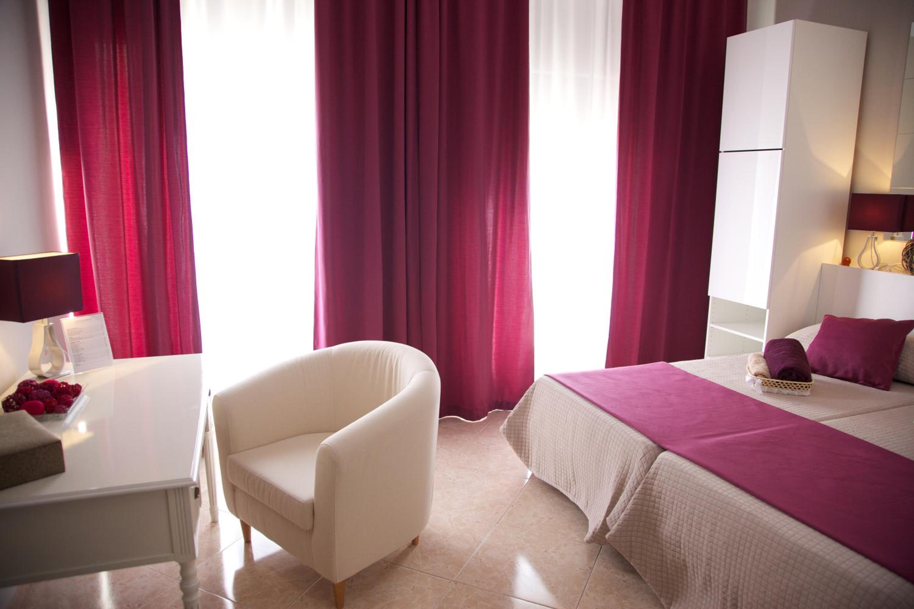 Apartamentos Plaza de Austria view 4