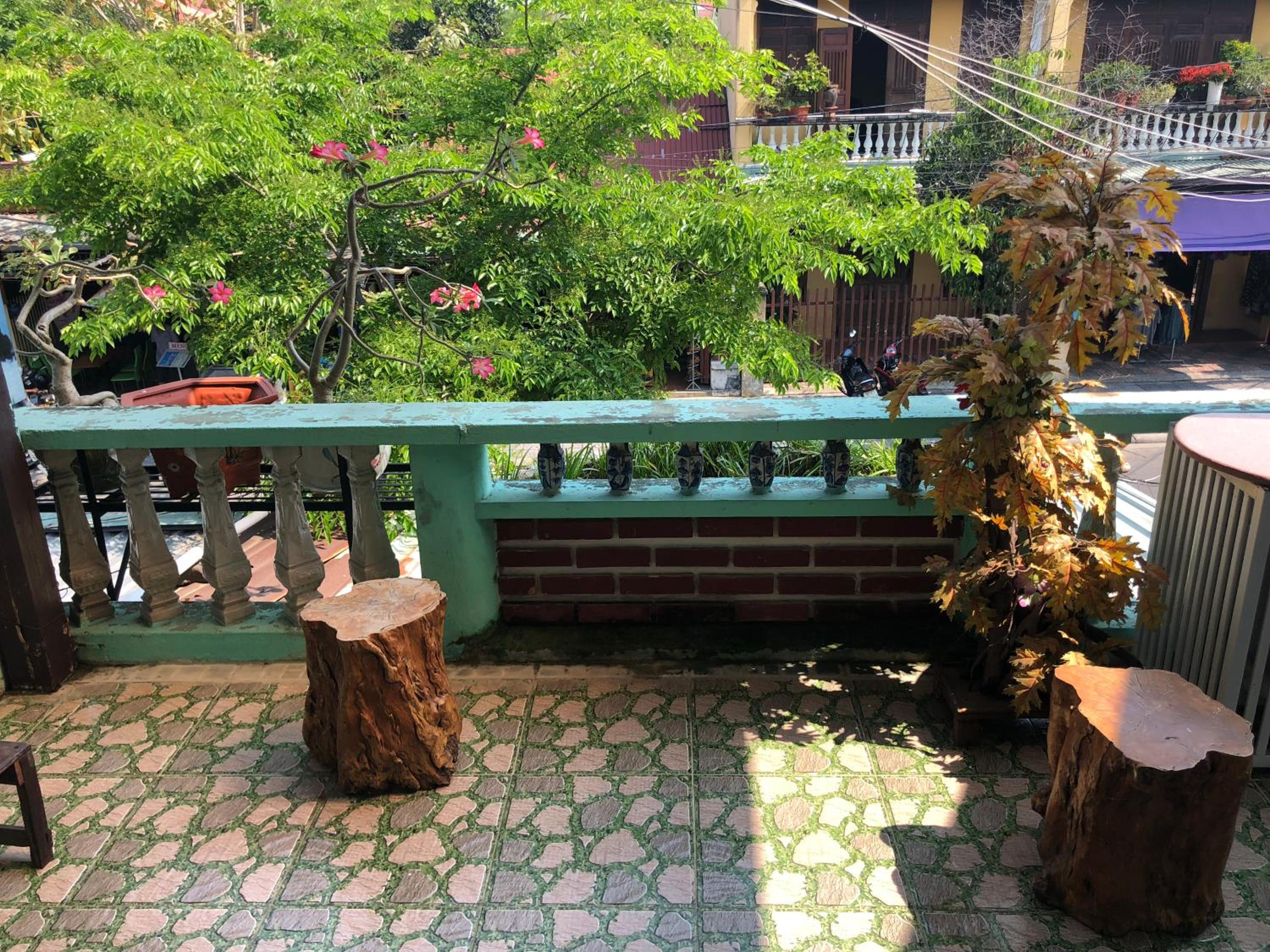 Nha Lan Homestay