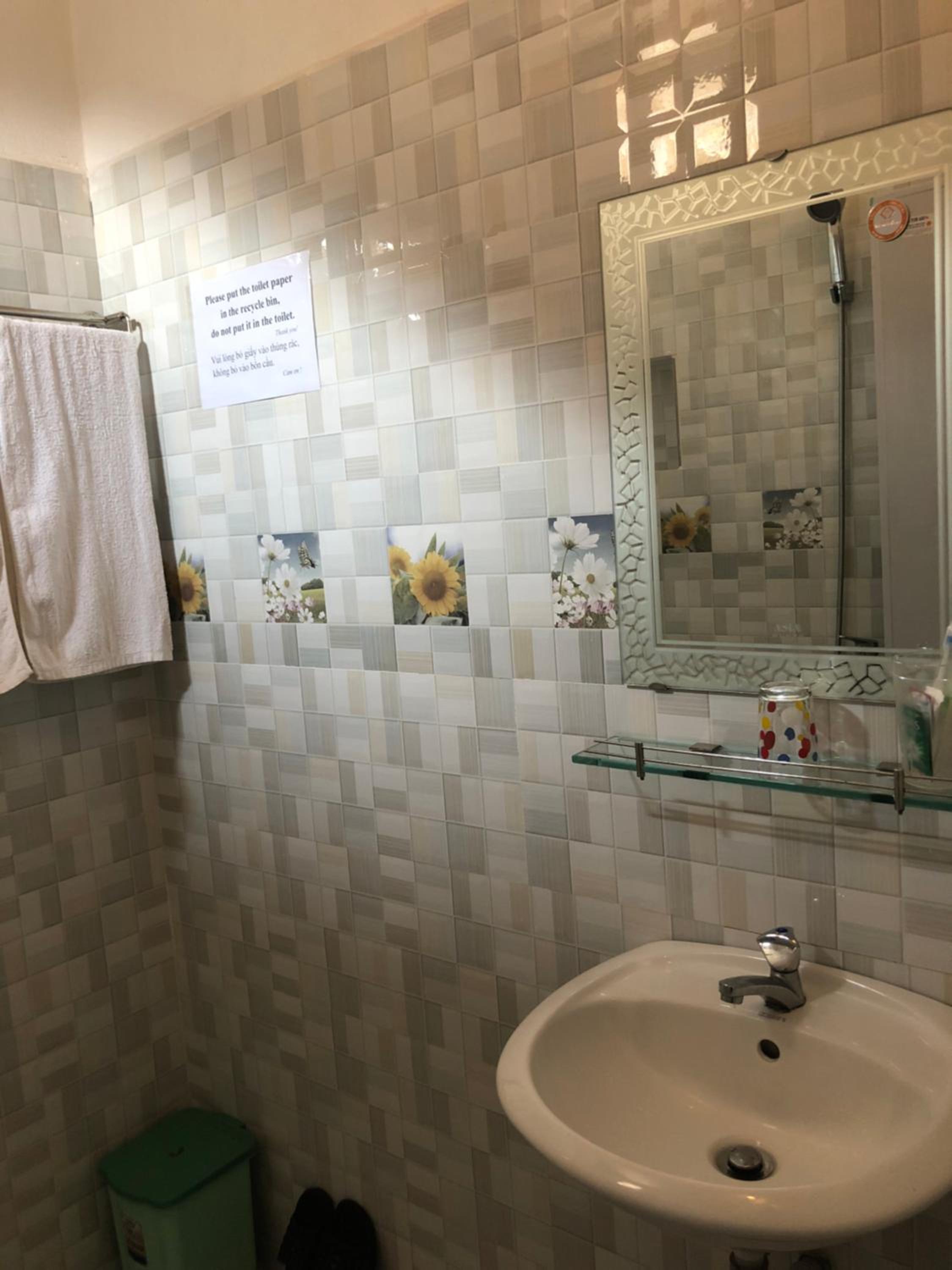 Nha Lan Homestay