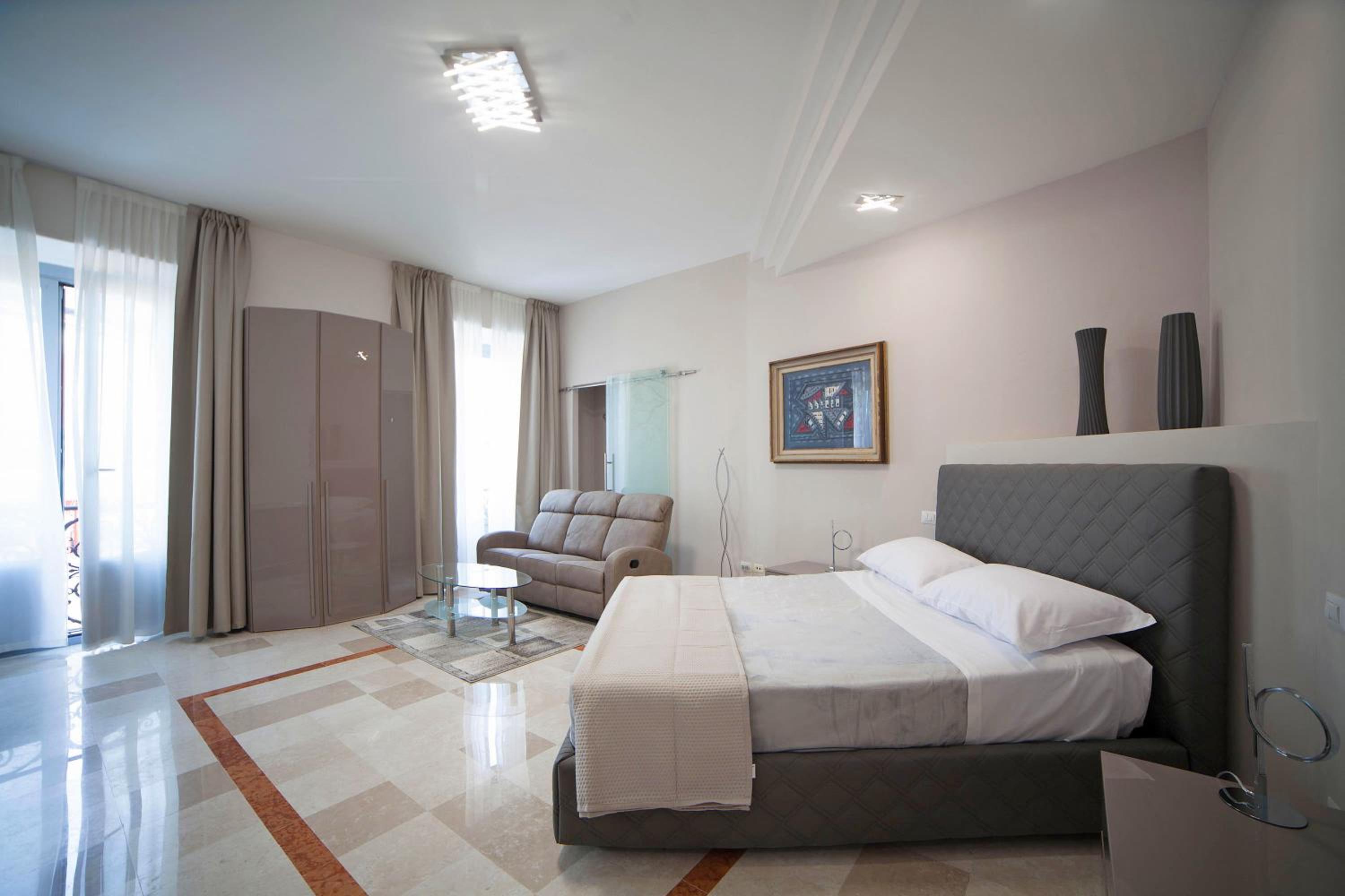 IMHOME - Cadorna House