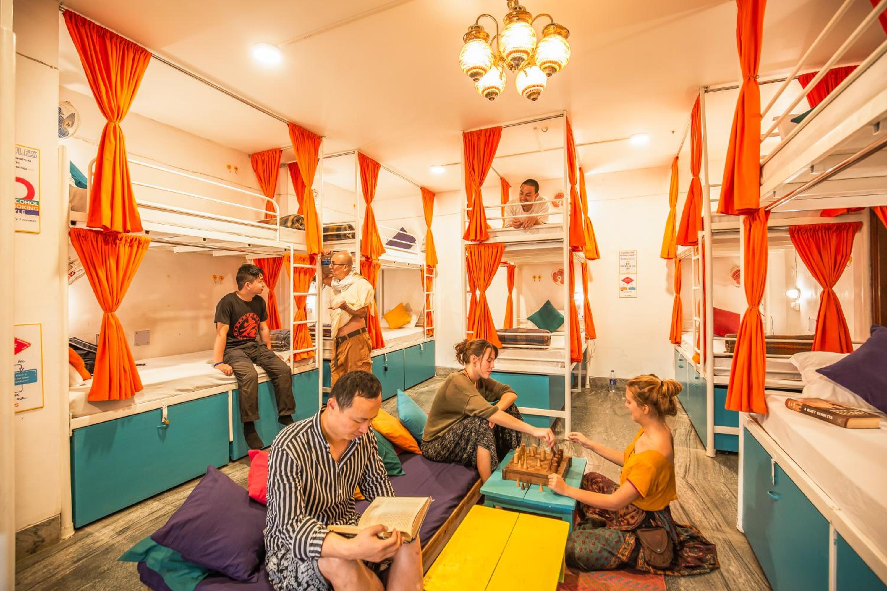 goSTOPS Lite Varanasi