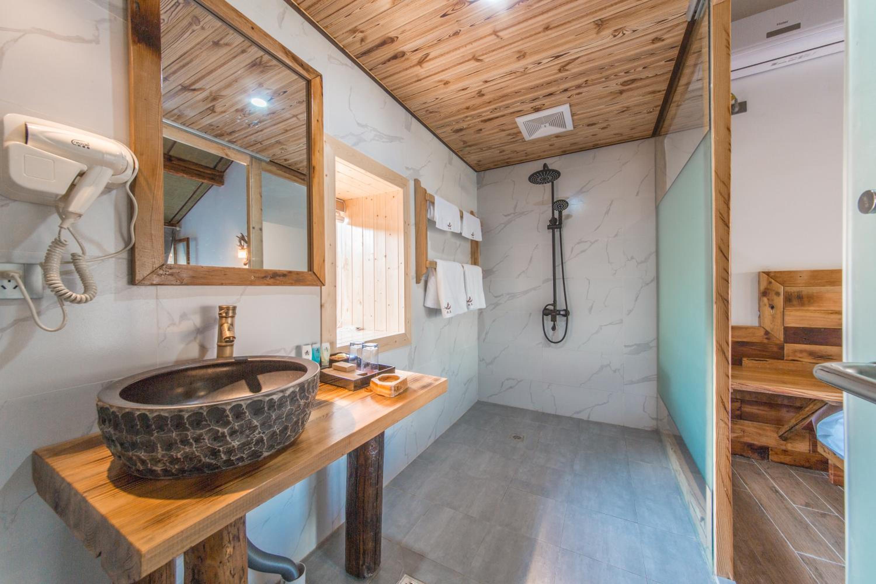 Swallow Nest Guesthouse