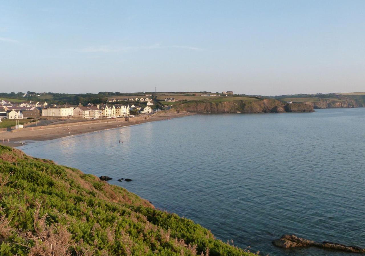 4 Bed in St. Ishmaels oc-bow104