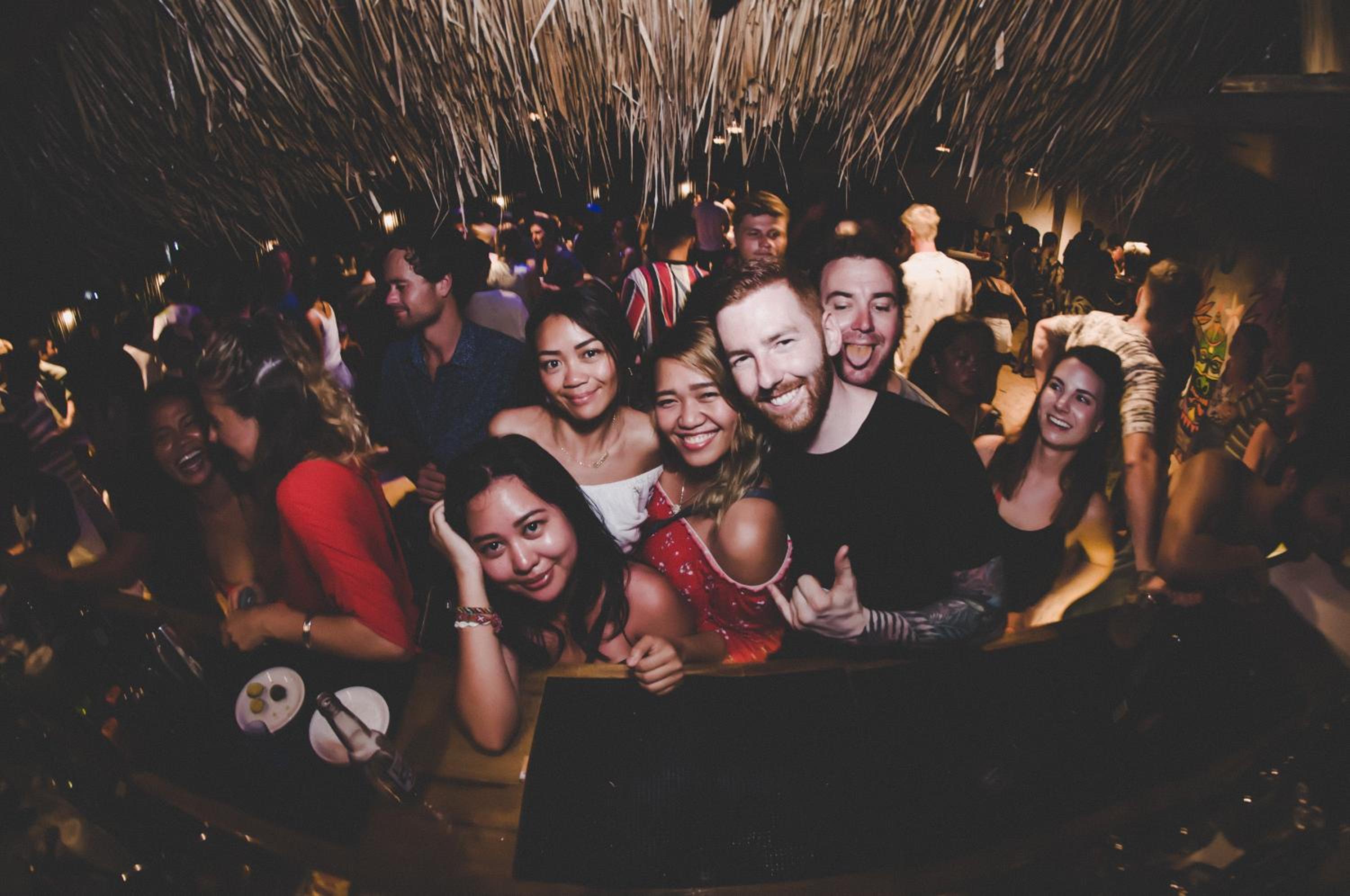 Mad Monkey Hostel Siargao