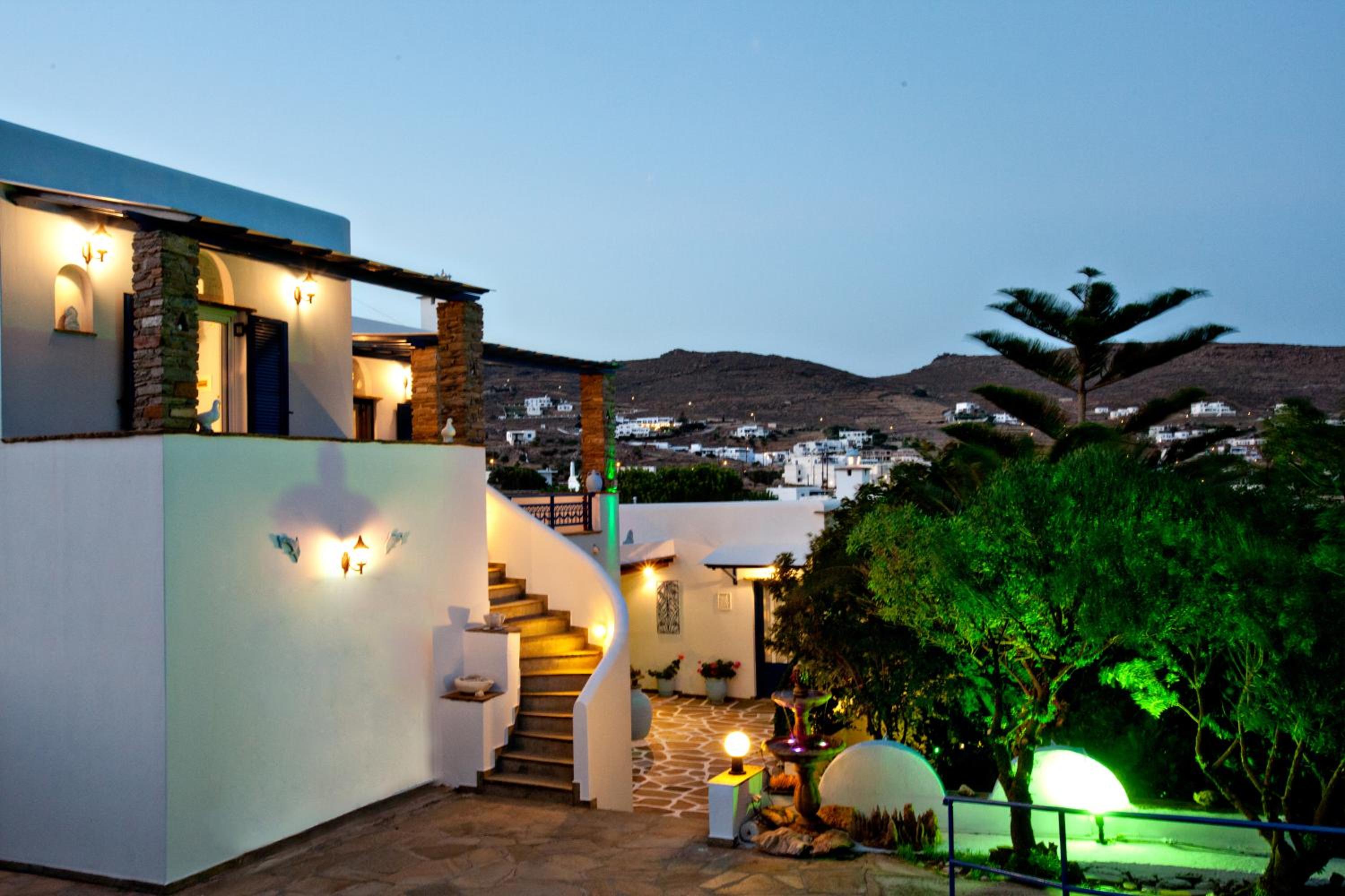 Hotel Irini Studios in Tinos - Image 1