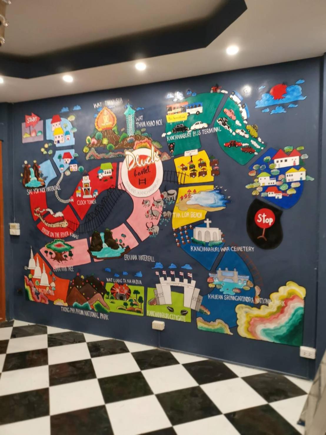 D​ Luck​ Hostel