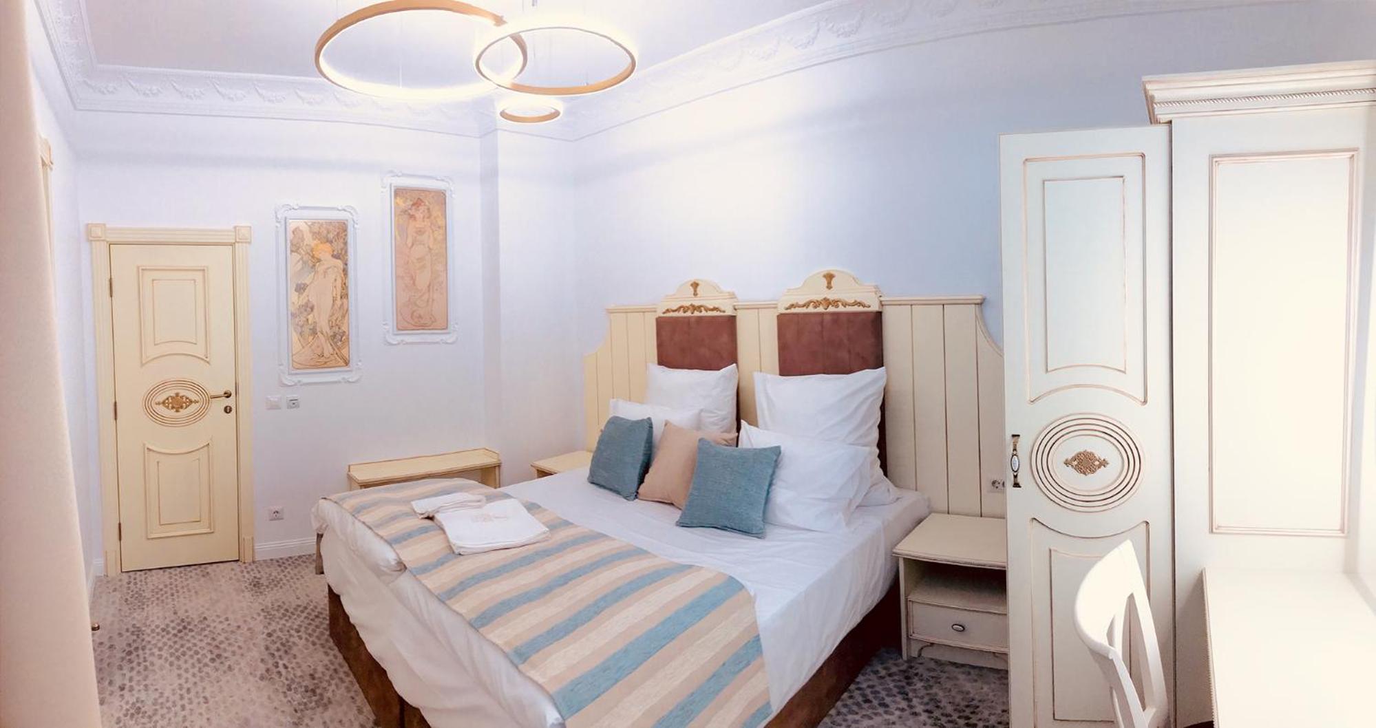 ATLAS HOUSE Luxury Suites