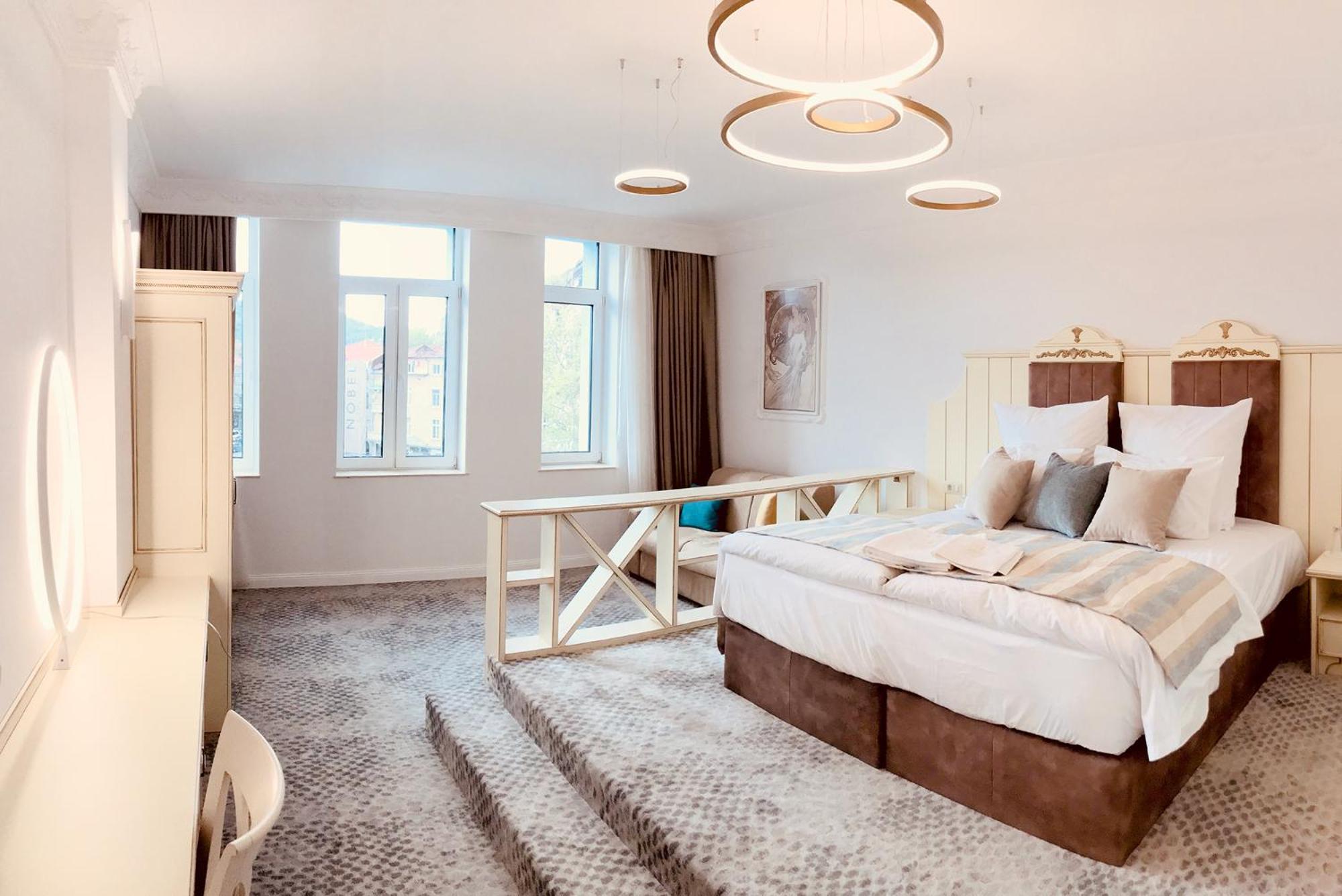 ATLAS HOUSE Luxury Suites