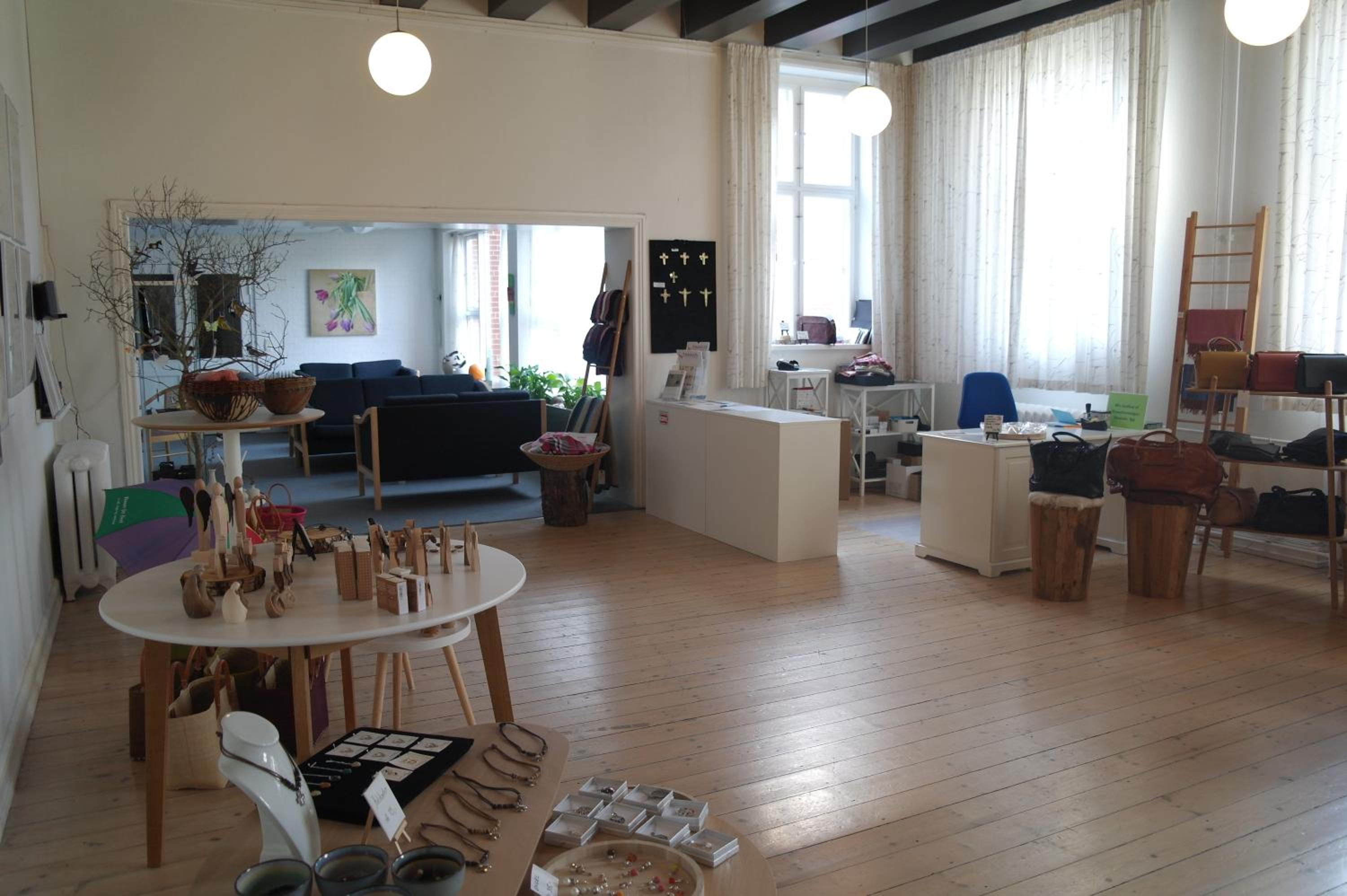 Photo 8