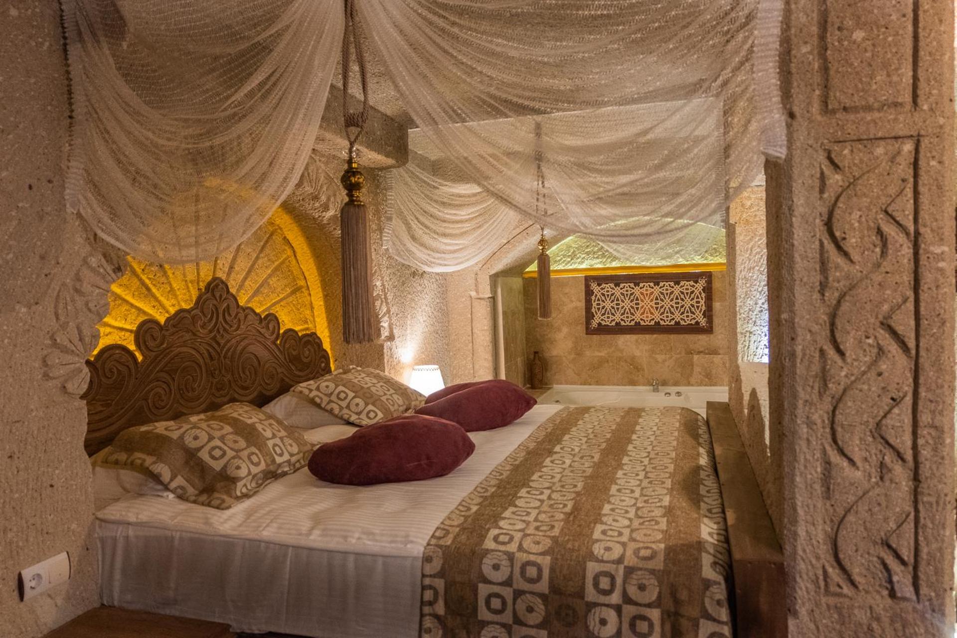 Grand Elite Cave Suites - Image 85