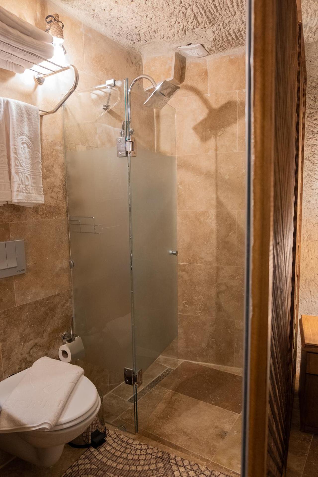 Grand Elite Cave Suites - Image 72