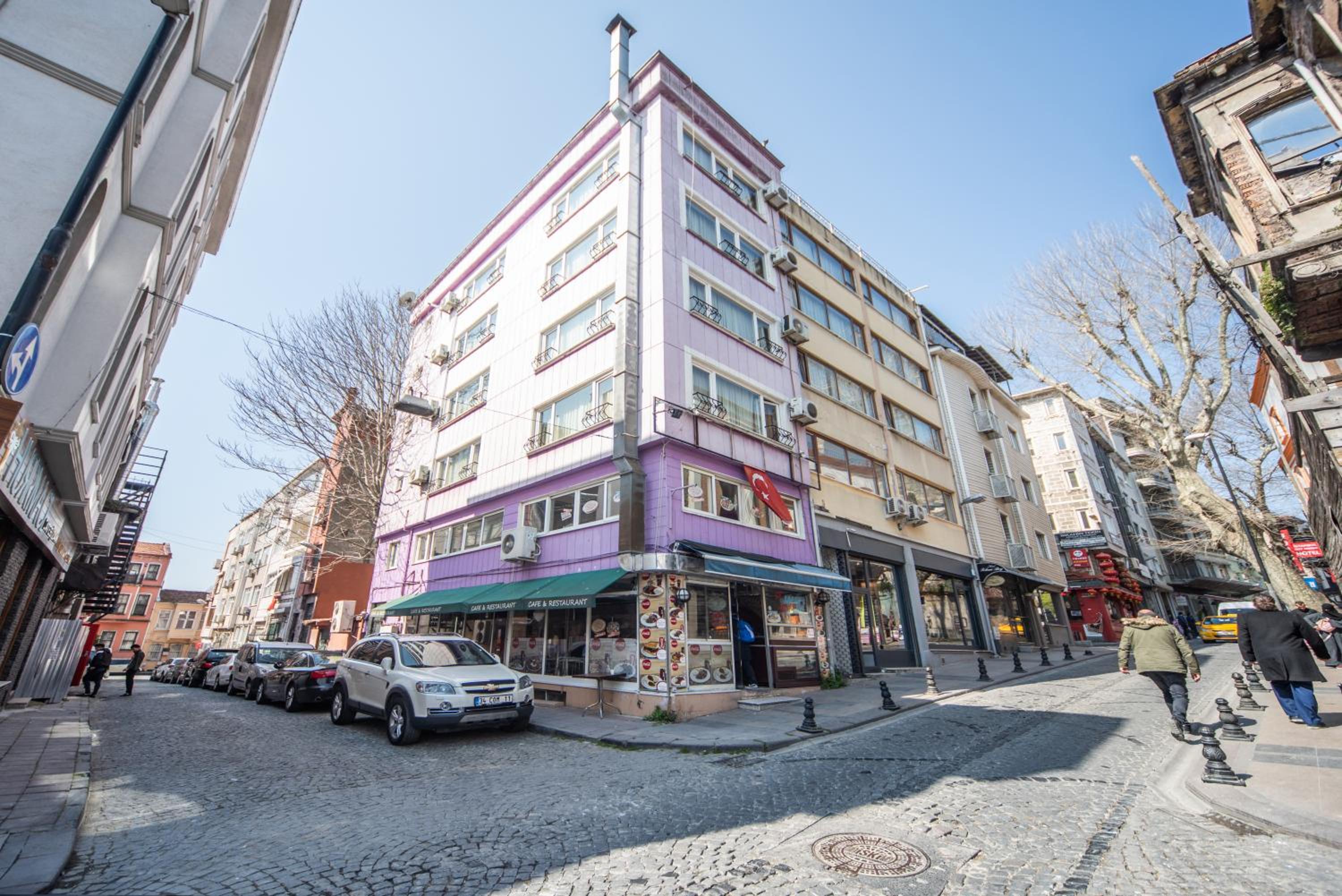 Sultan House - Image 16