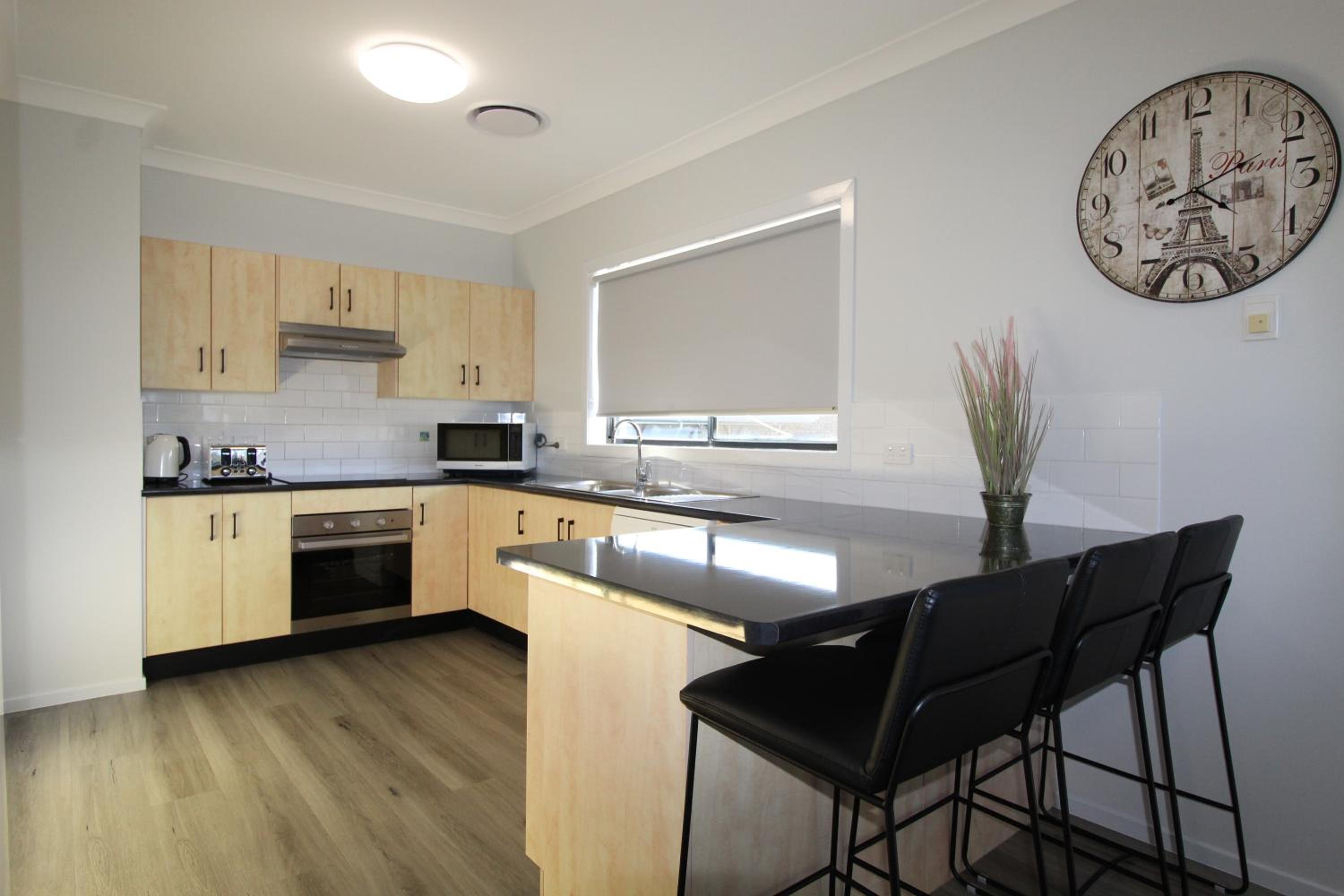 Dolphin Court 1, 1 Gowing Street