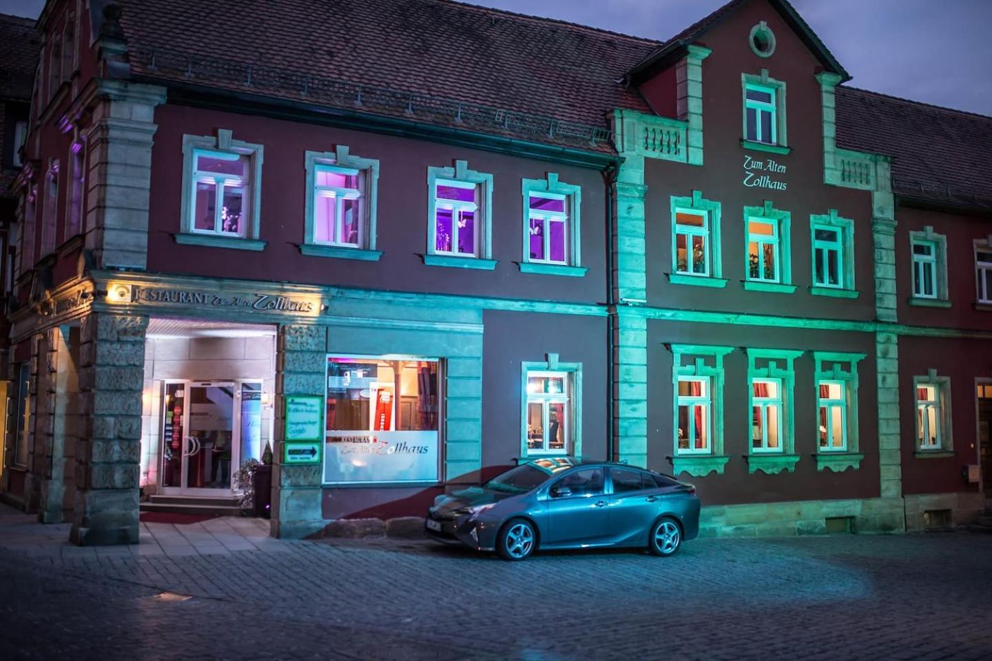 Stadt Land Fluss Boutique Aparthotel by Zollhaus