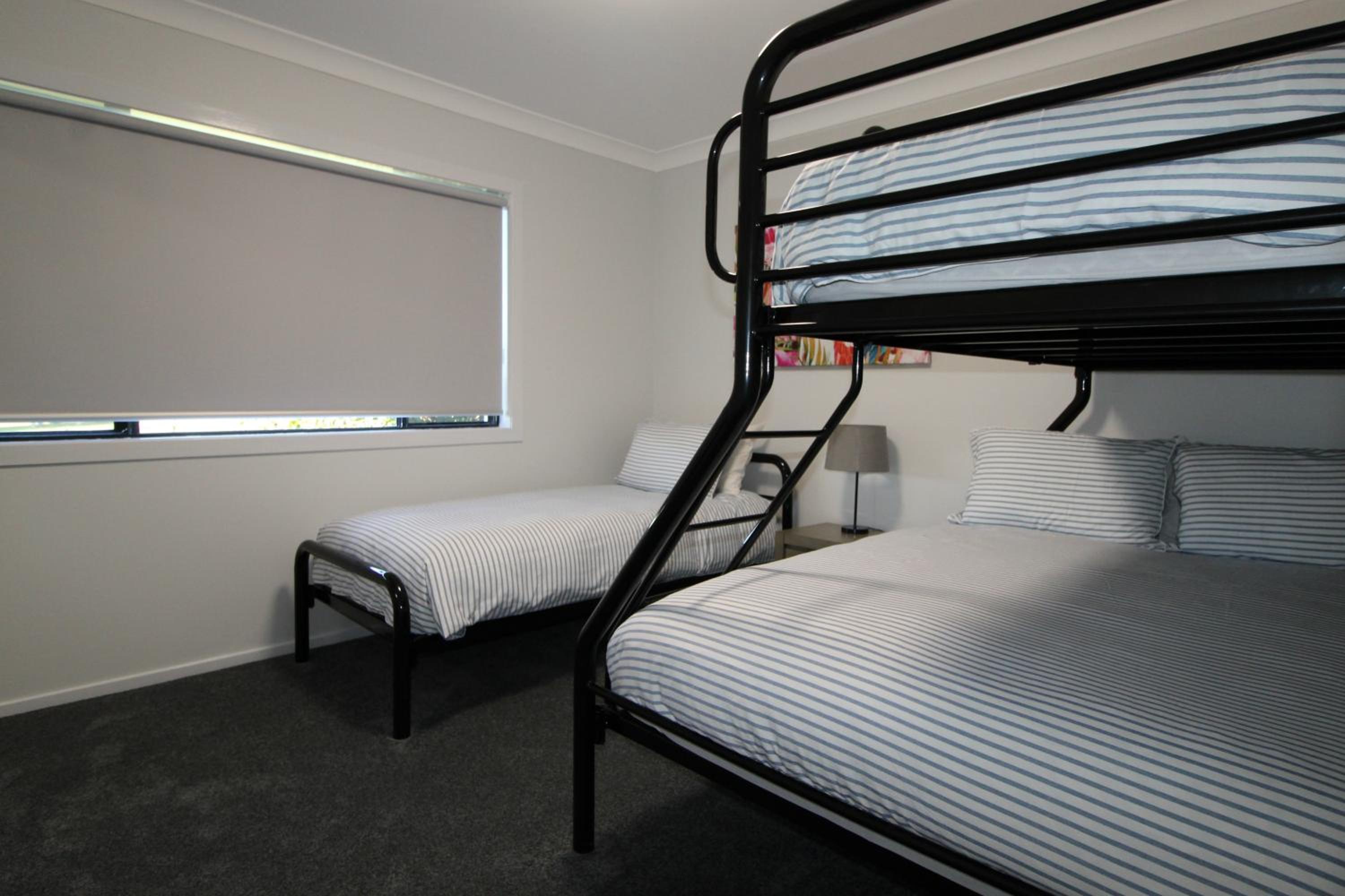 Dolphin Court 1, 1 Gowing Street
