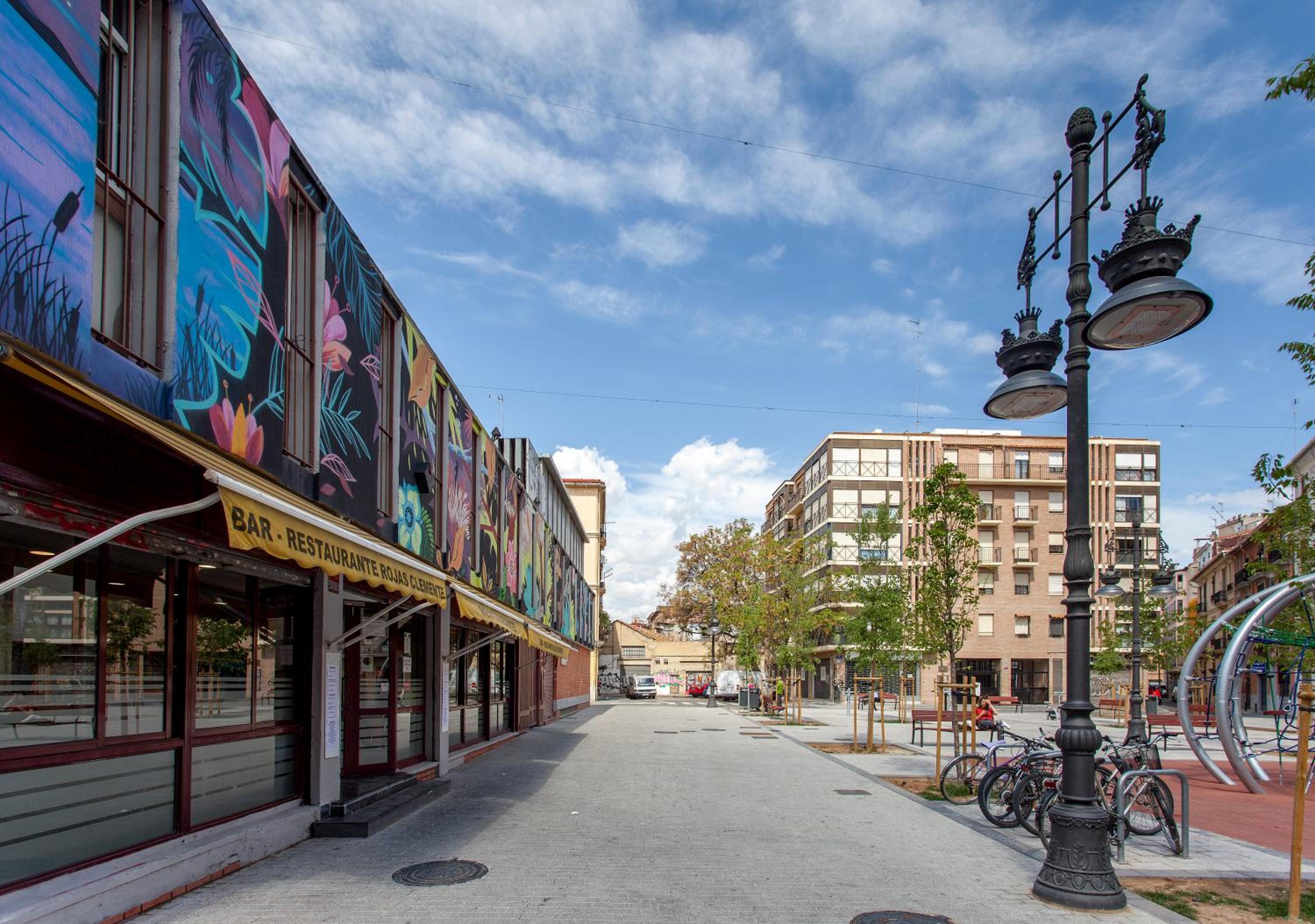 ApartUP Rojas Market view 3