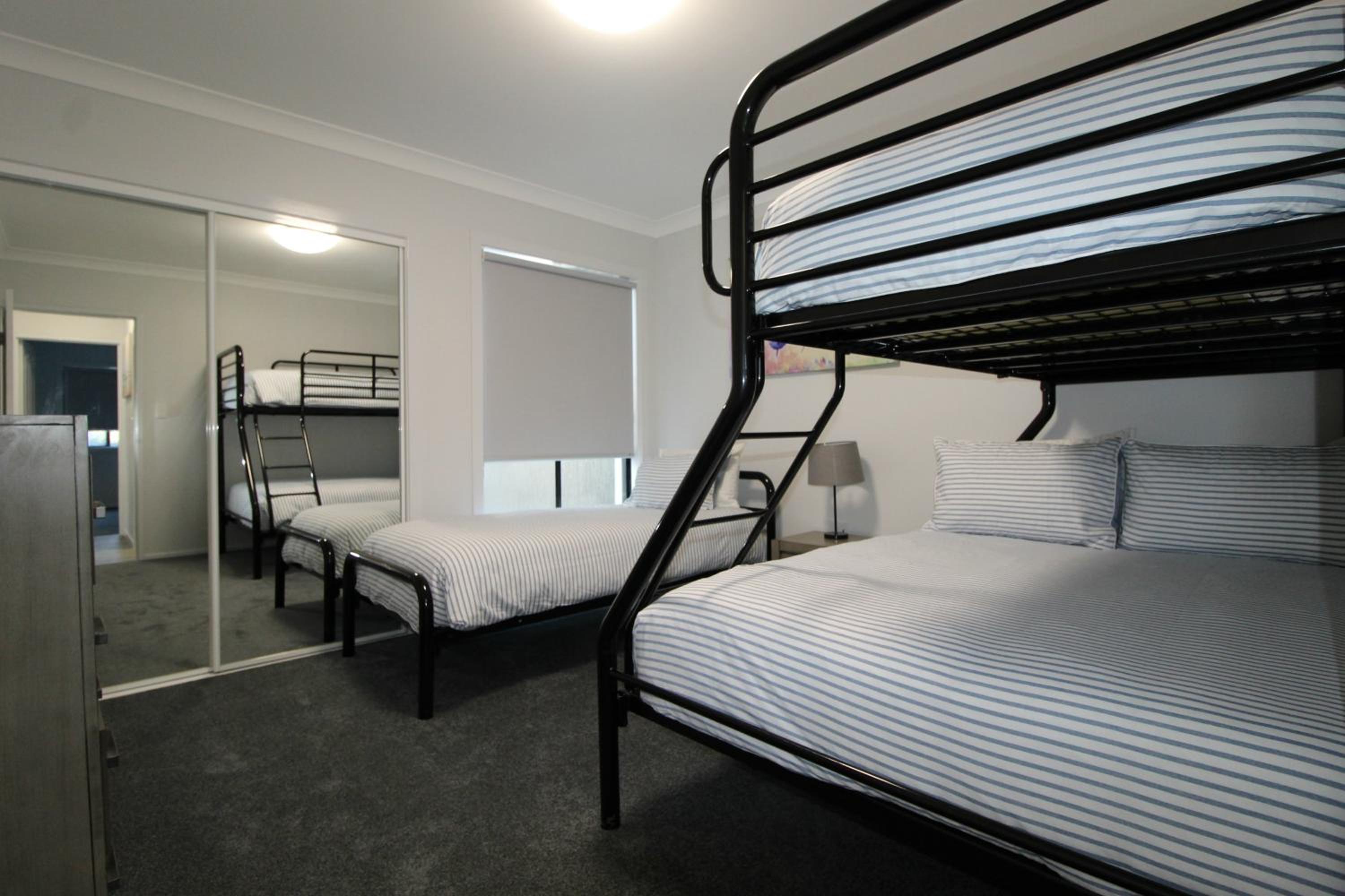 Dolphin Court 2, 1 Gowing Street