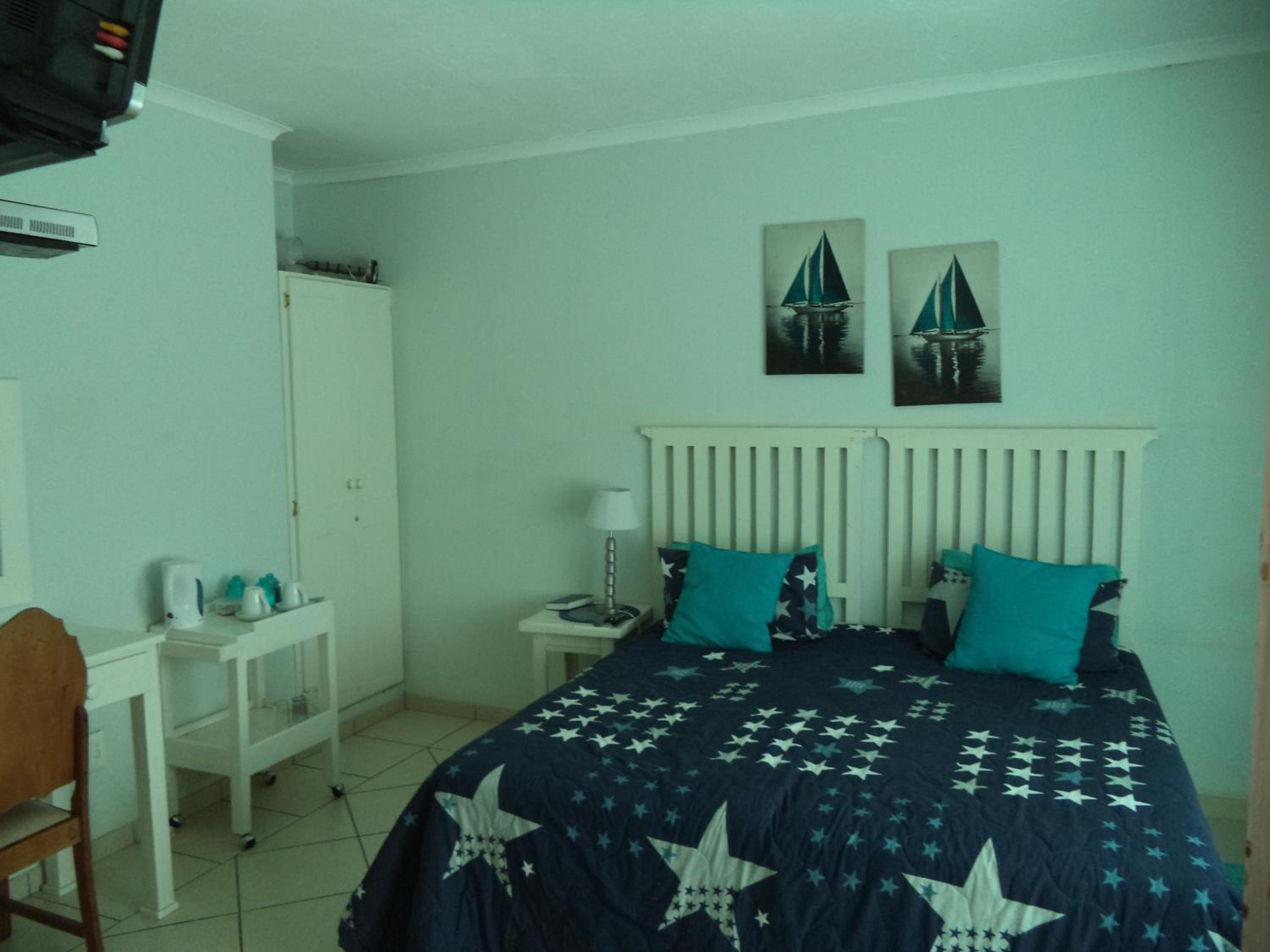 Heatherdale Guesthouse & Shuttle Services