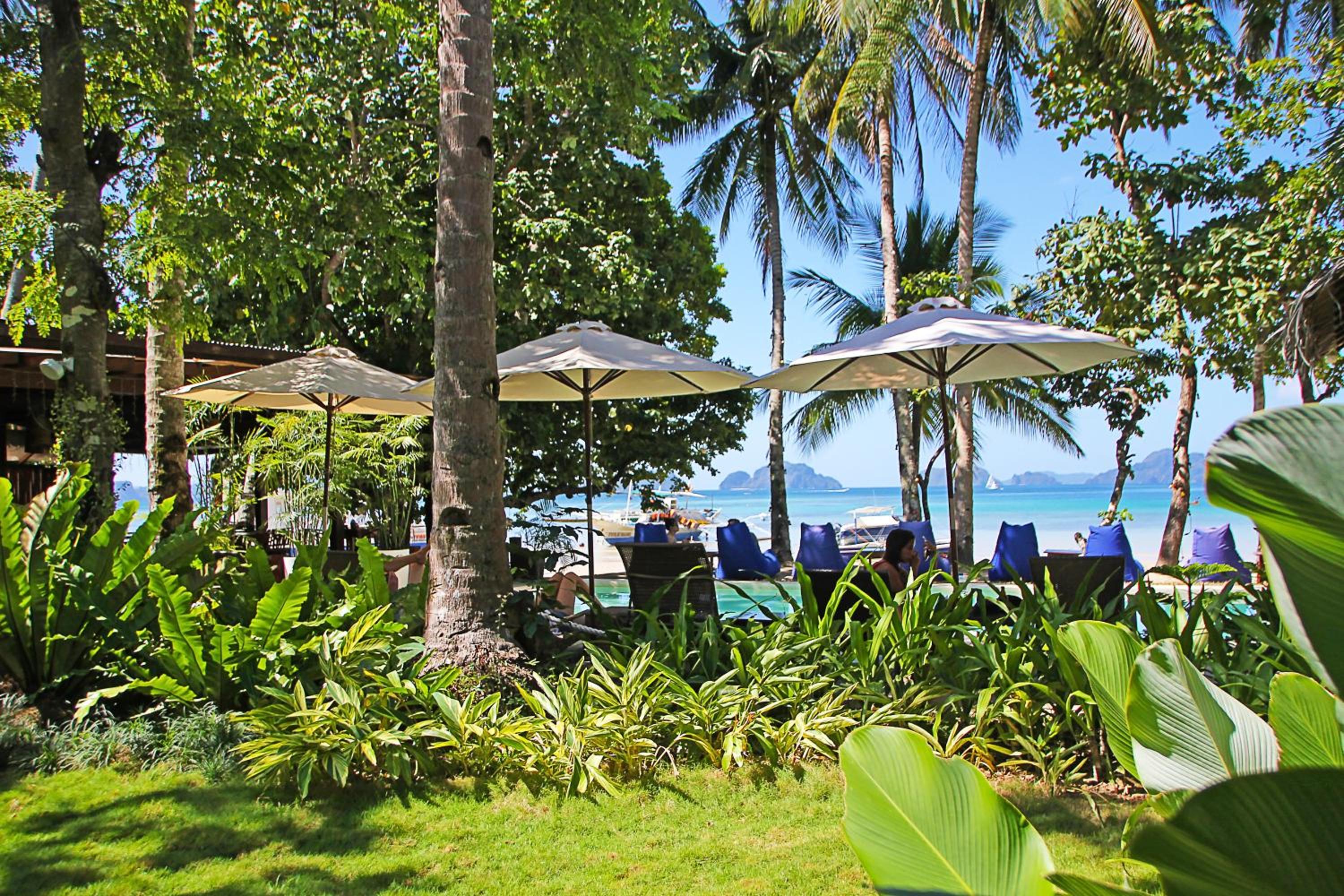 Last Frontier Beach Resort - Adults Only