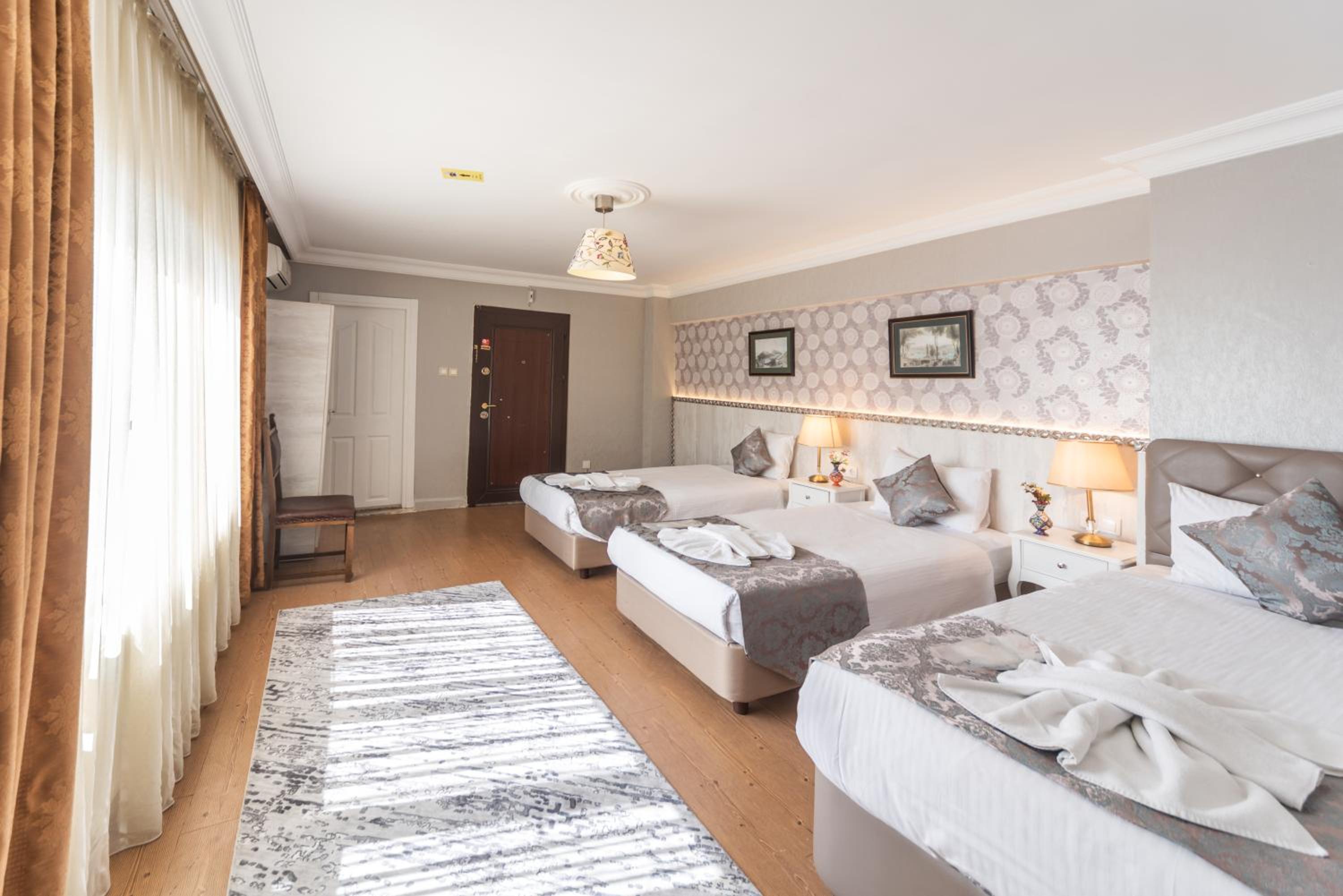 Sultan House - Image 72