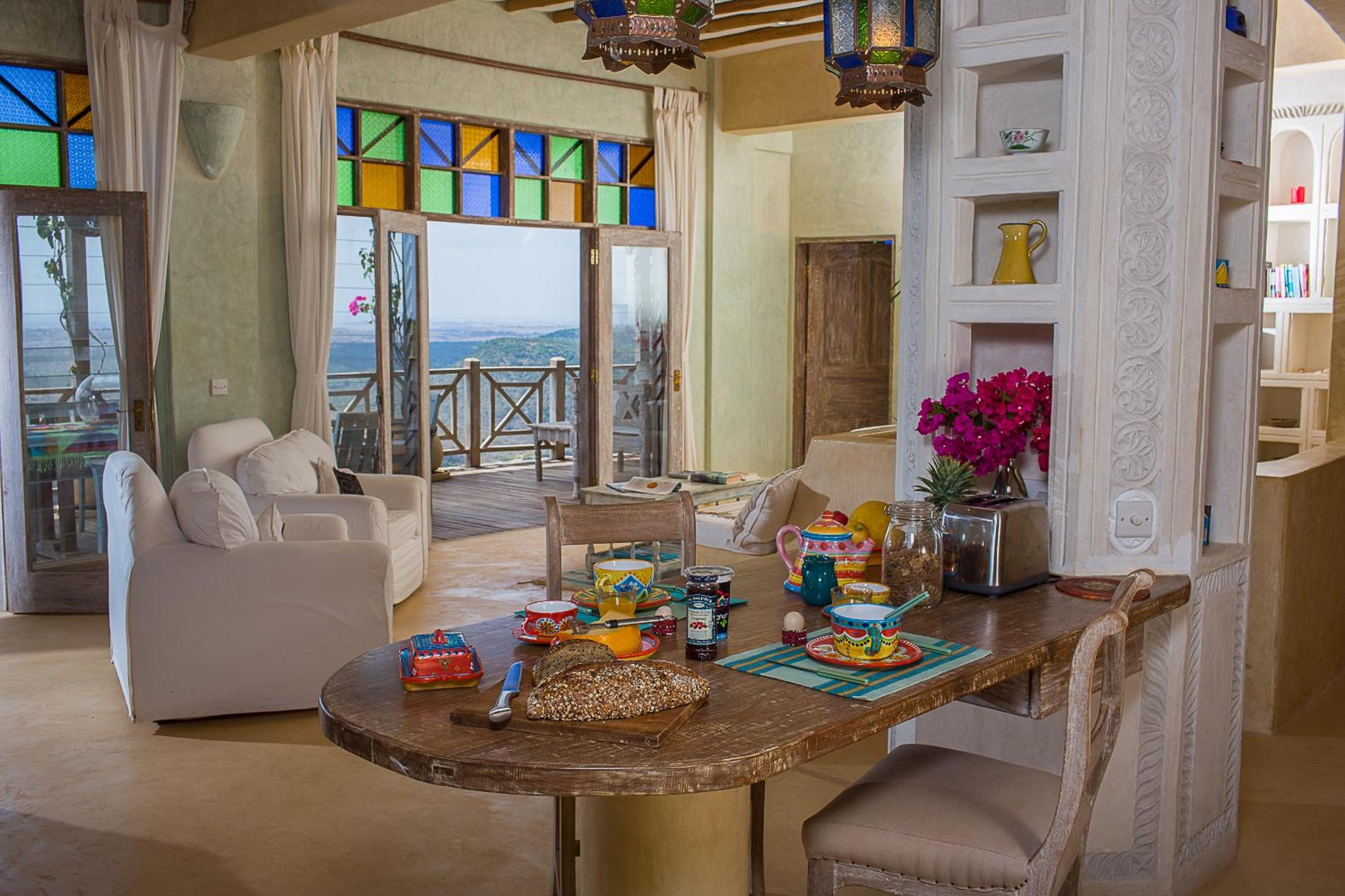 Arcadia Cliff House