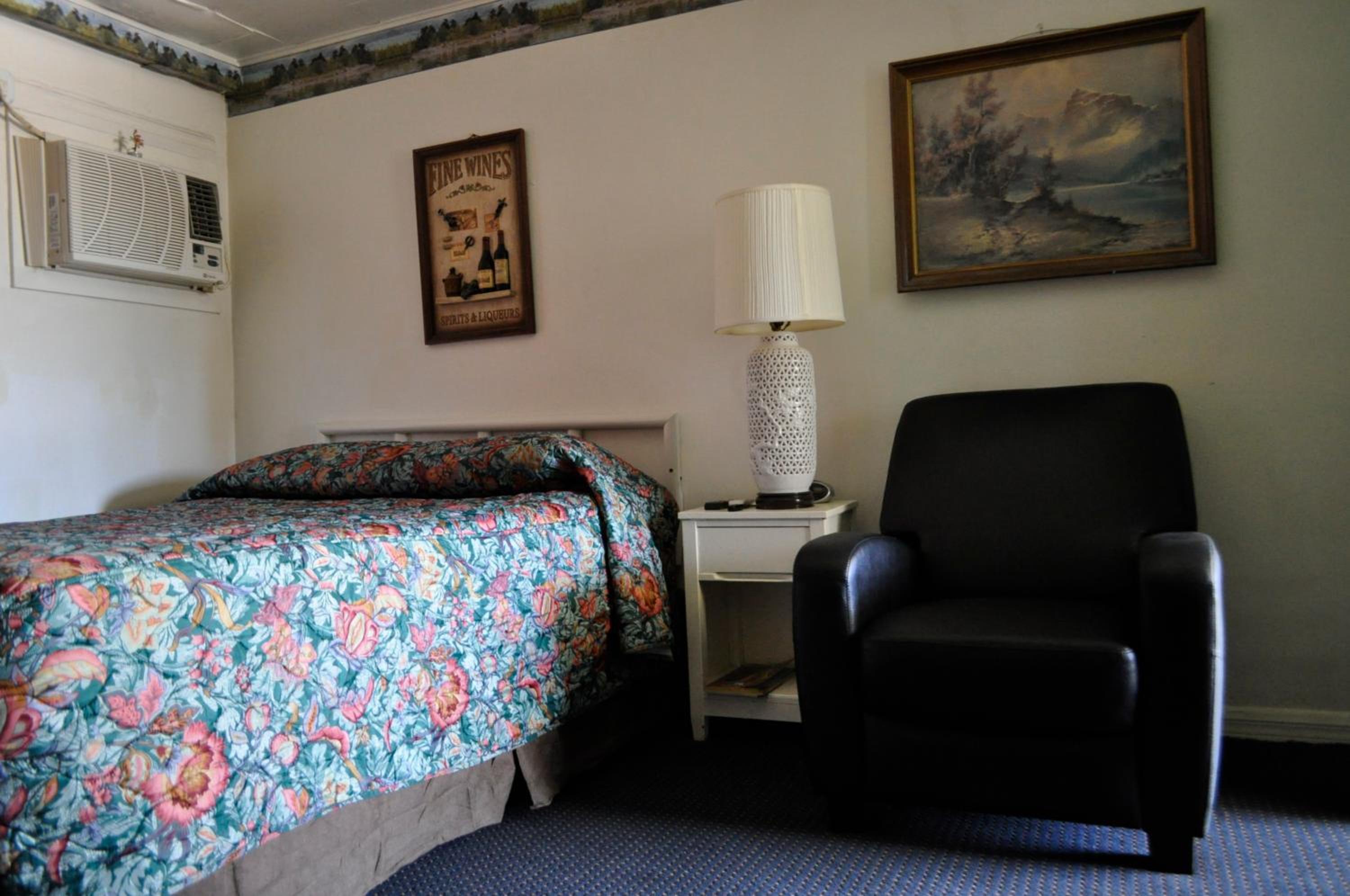 Western Motel