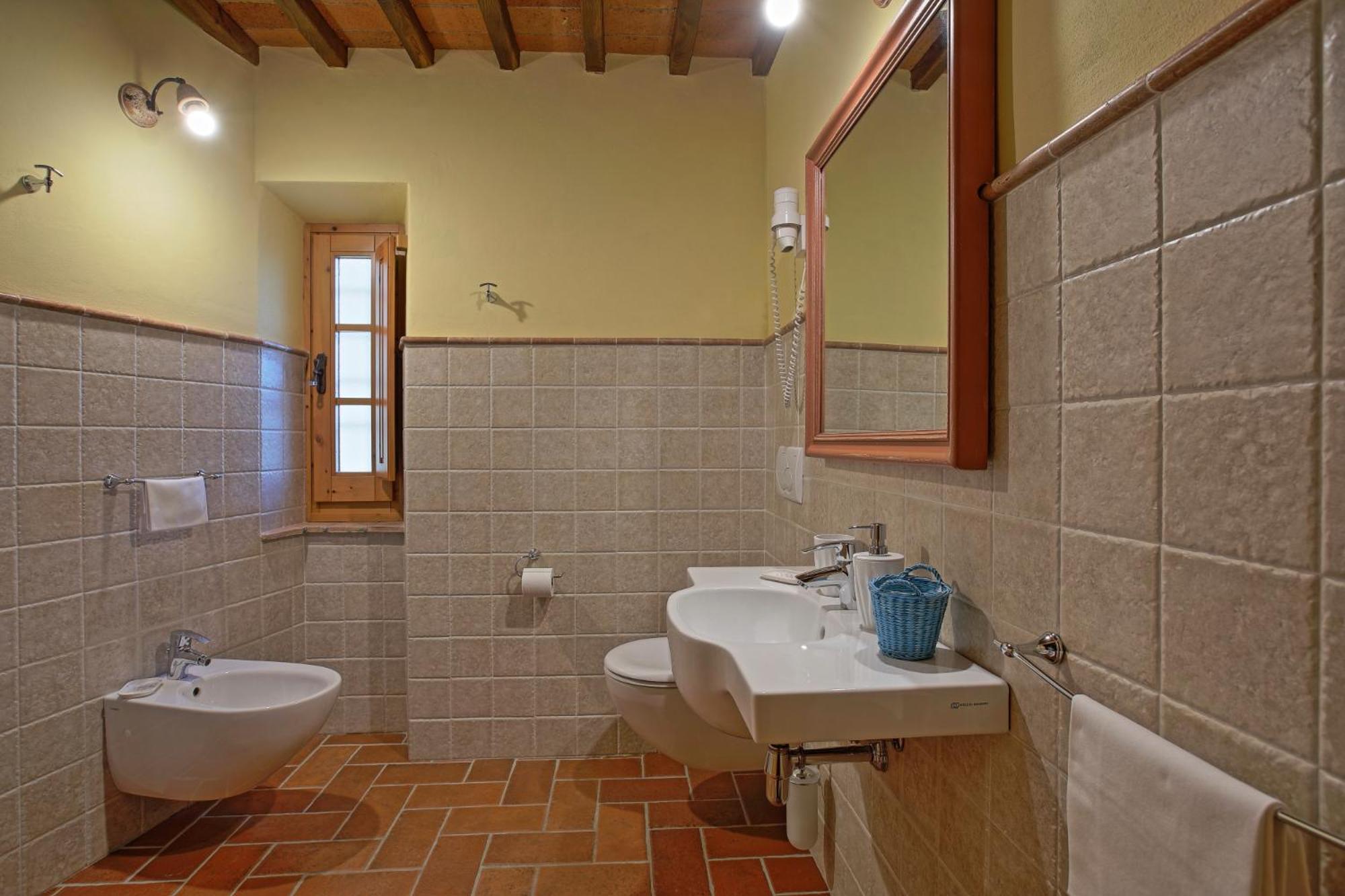 Amedea Tuscany Country Experience