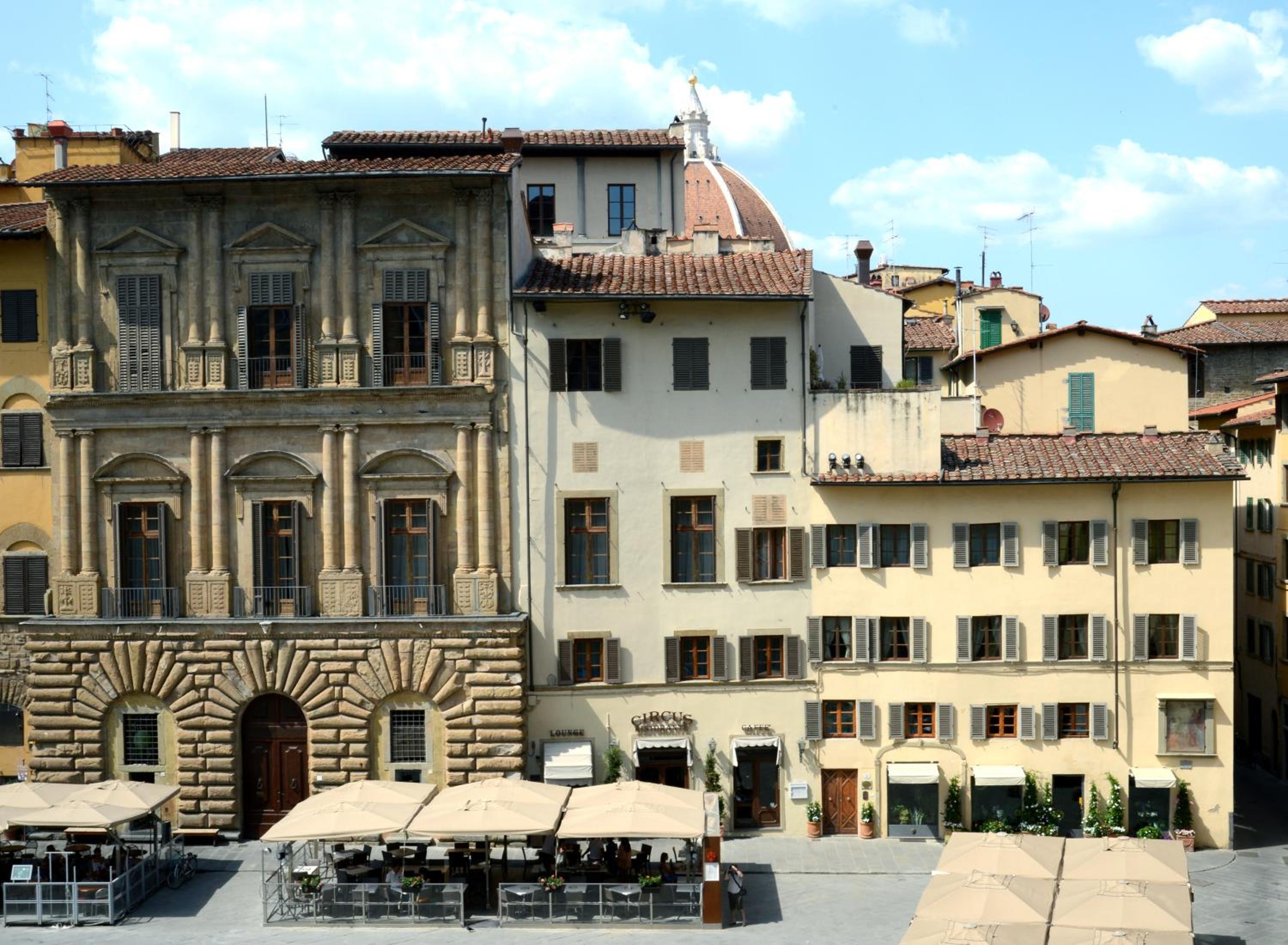 La Casa Del Garbo - Luxury Rooms & Suite