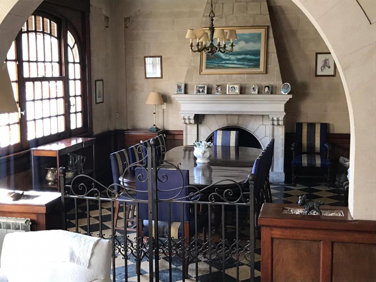 Villa Black Bnb
