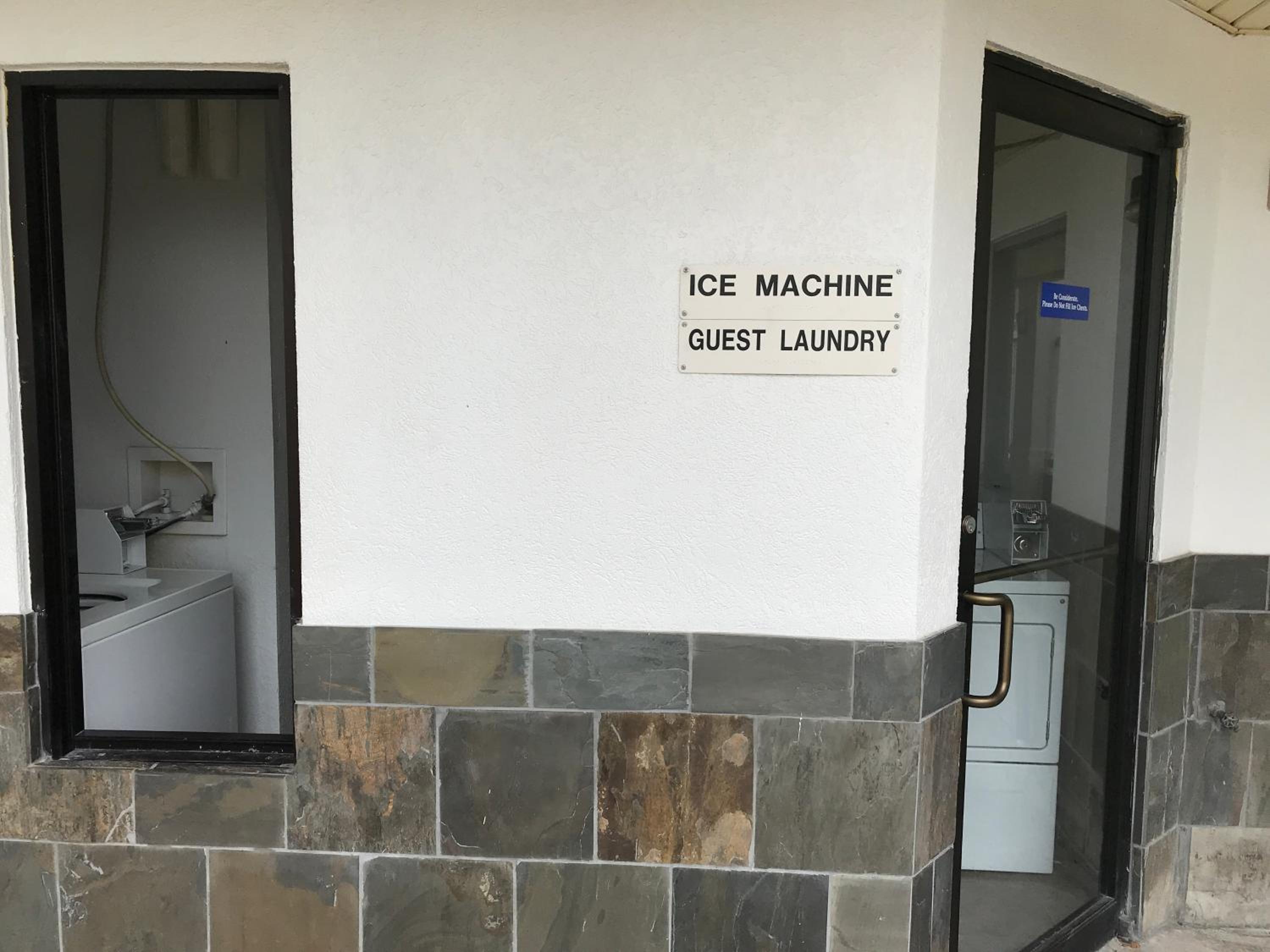 Express Inn Tomball - Property Image 35