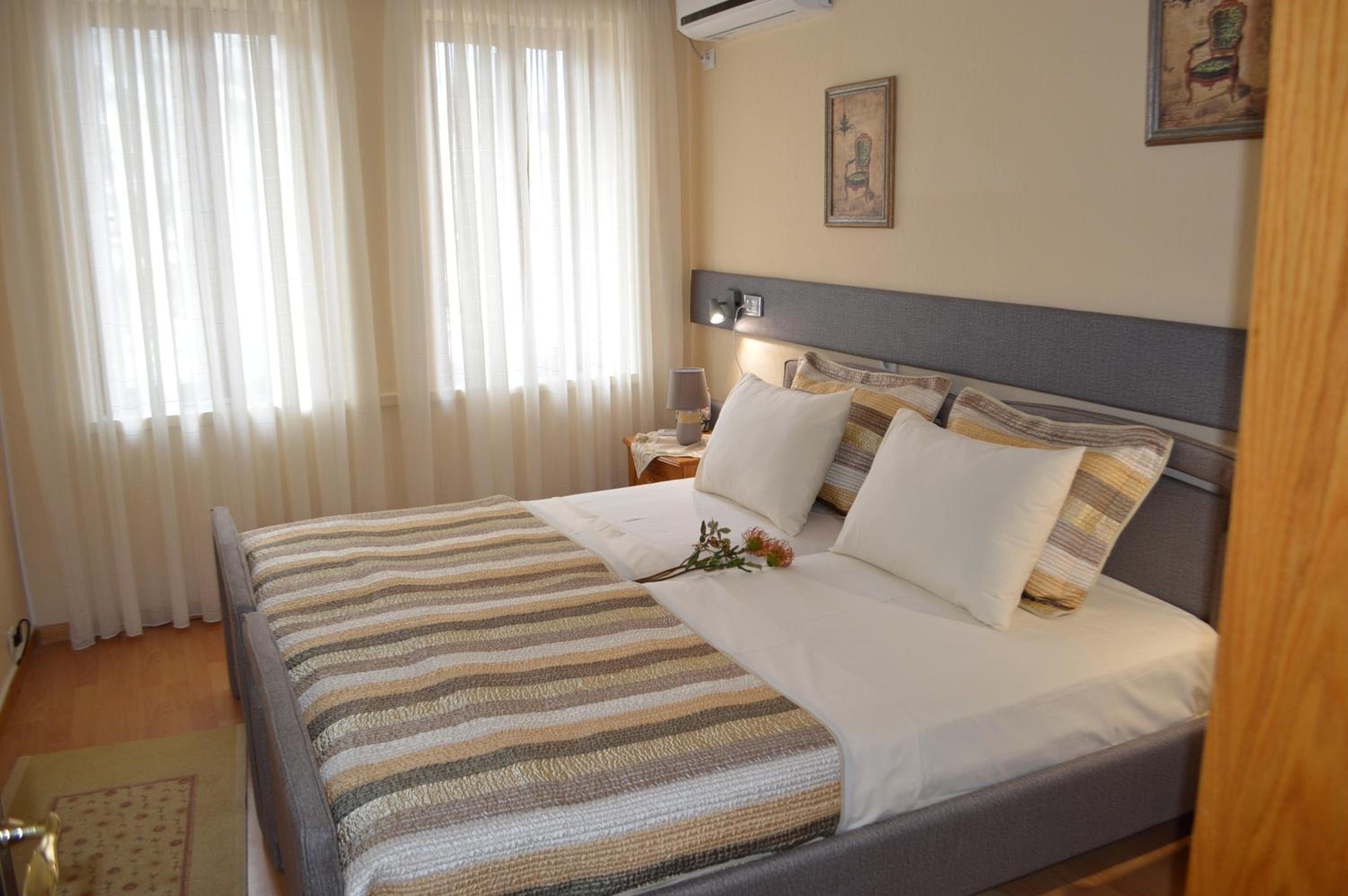 VILA SS KEKEZI