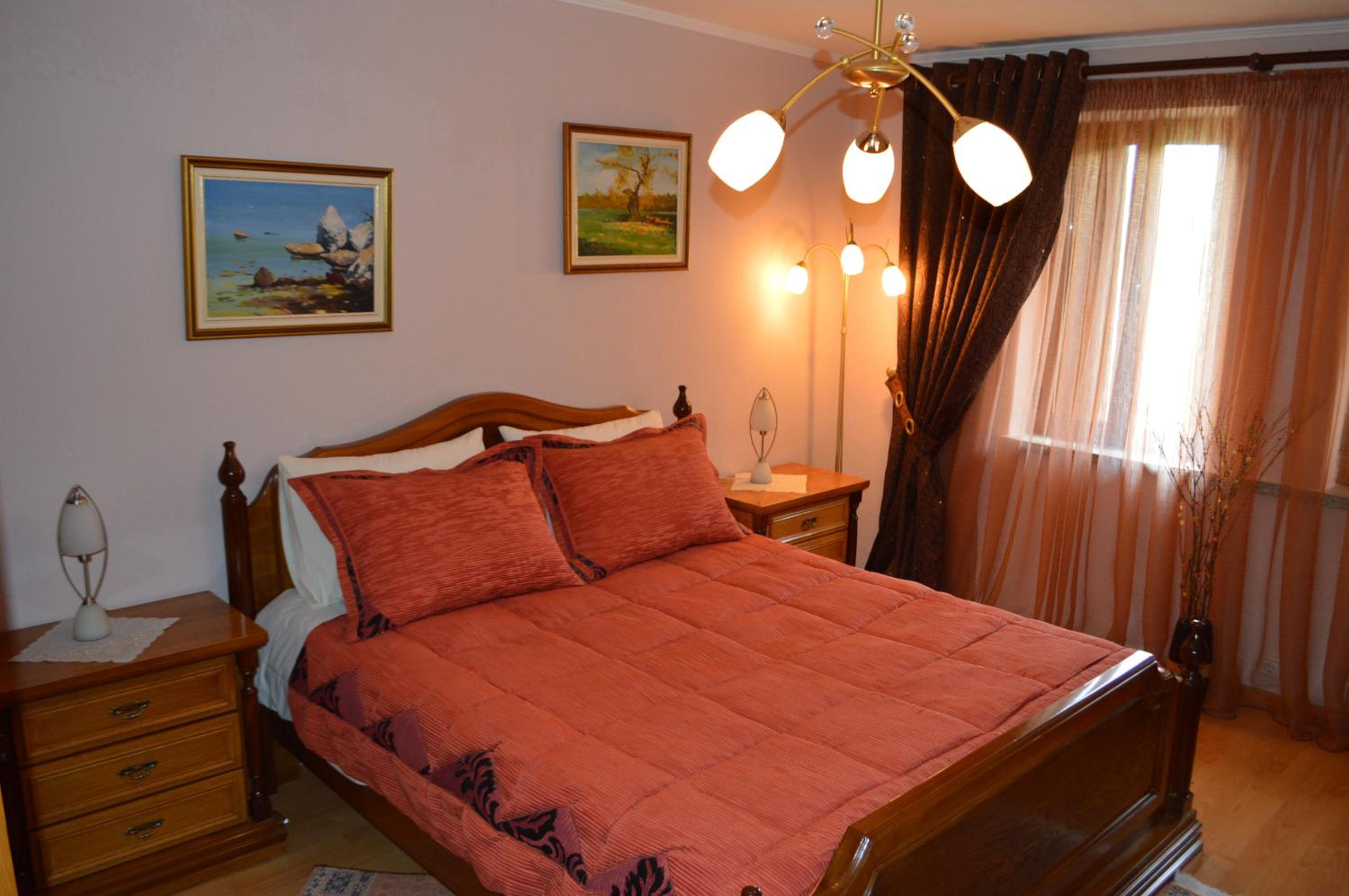 VILA SS KEKEZI