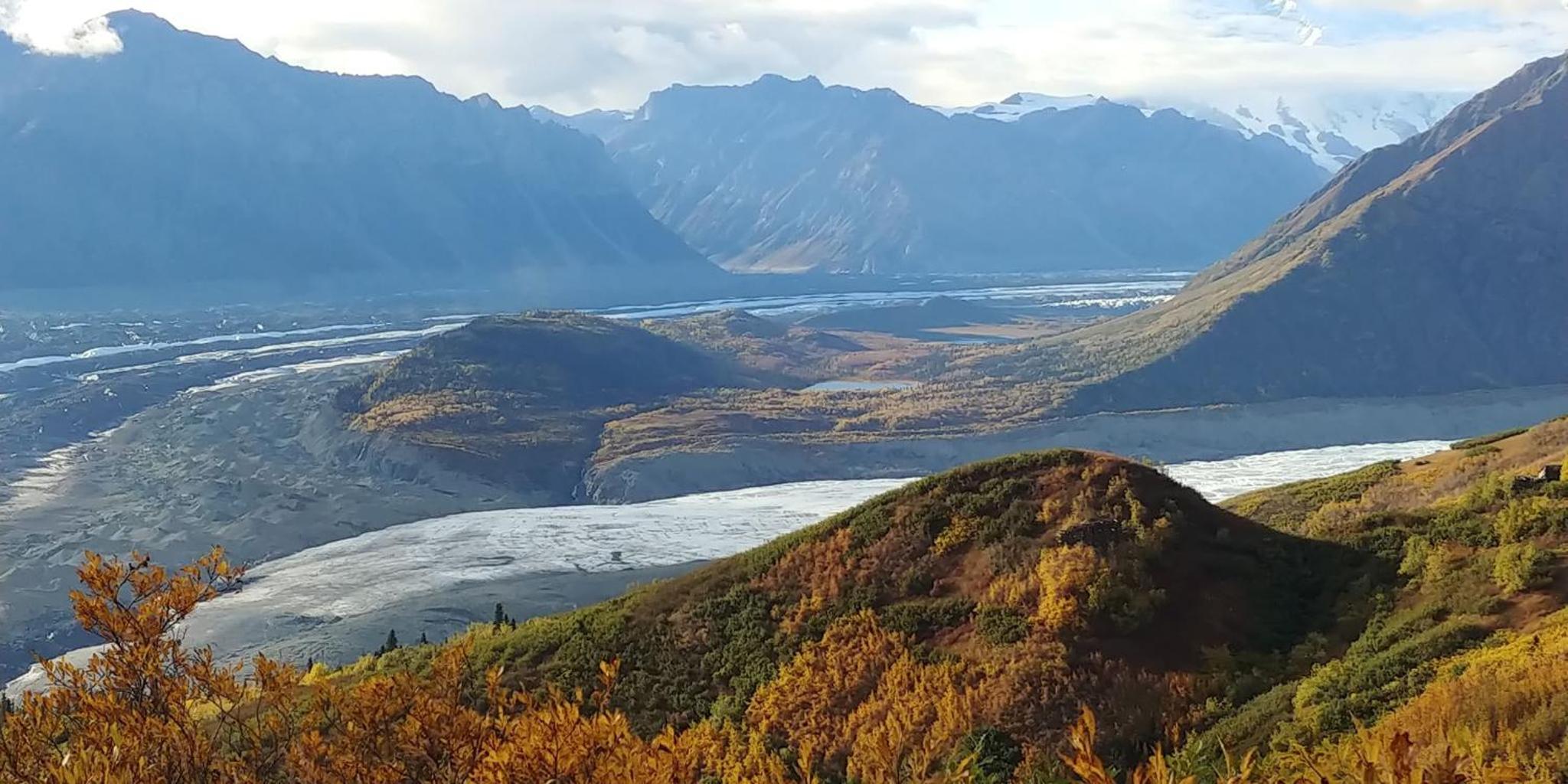 Blackburn Cabins - McCarthy, Alaska view 5