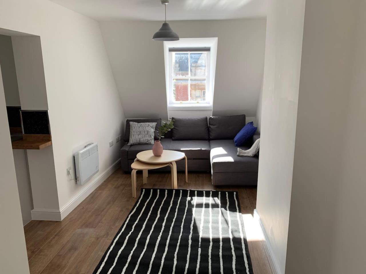 GRANBY APARTMENTS F-3 view 4