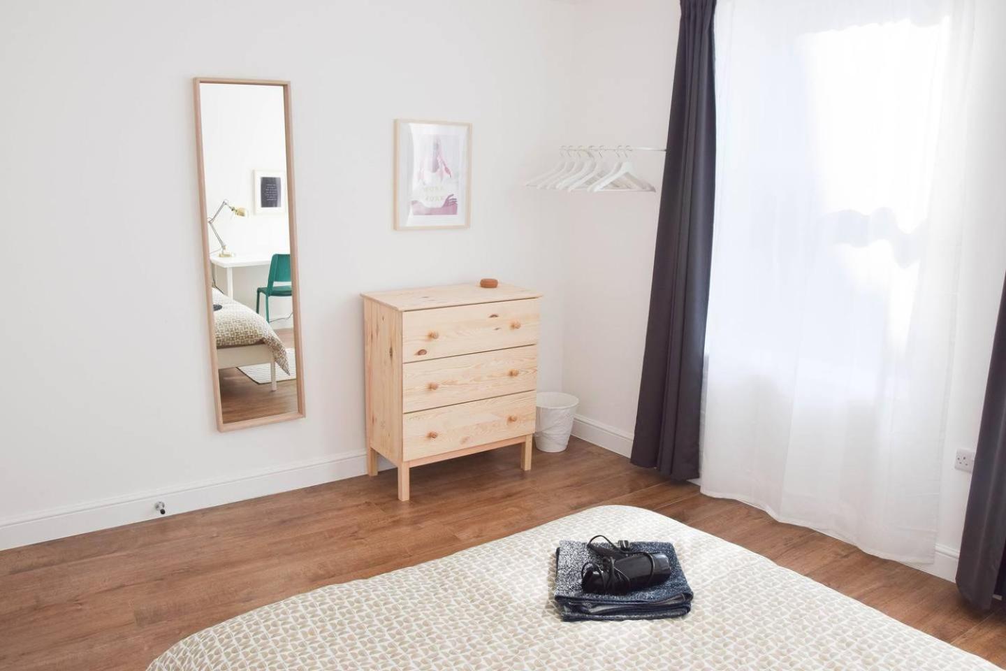 GRANBY APARTMENTS F-6 view 2